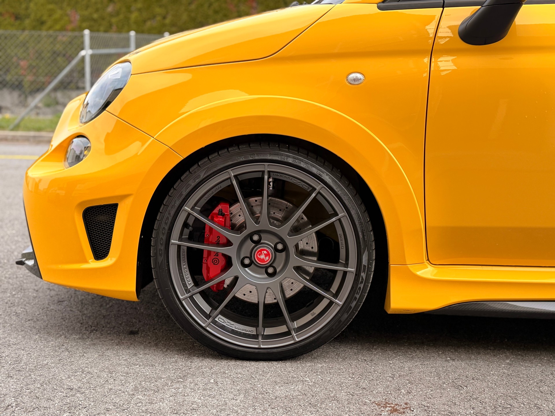 FIAT 695 1.4 16V Turbo Abarth Biposto-showroom-element-2
