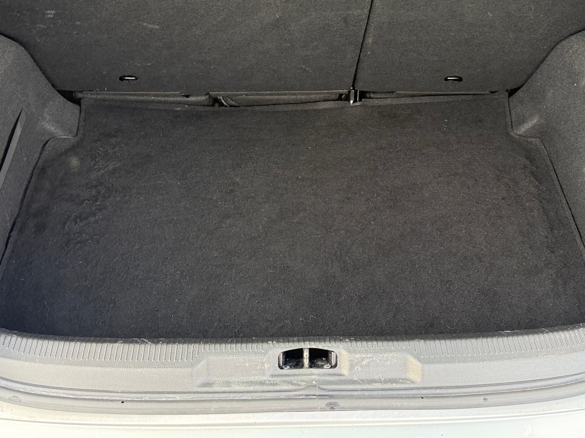 PEUGEOT 207 1.6 HDI Trendy Clim-image-7