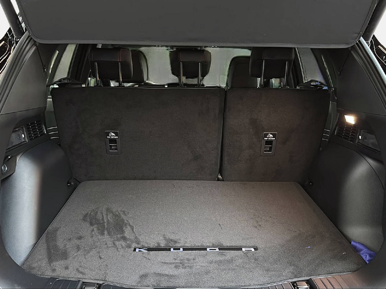FORD Kuga 2.5 Hybrid ST-Line X 4x4-image-13