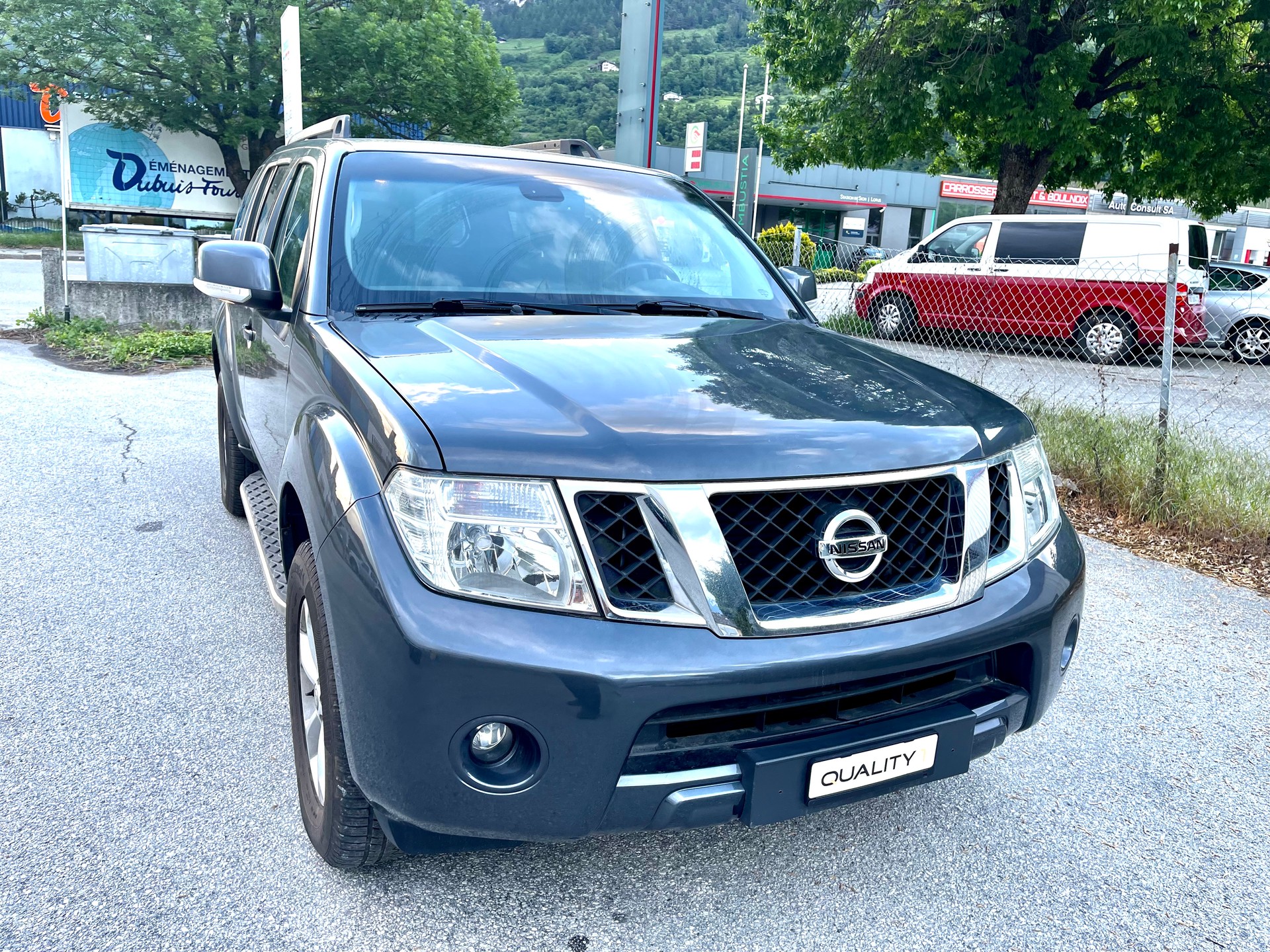 NISSAN Pathfinder 2.5 dCi XE-image-0