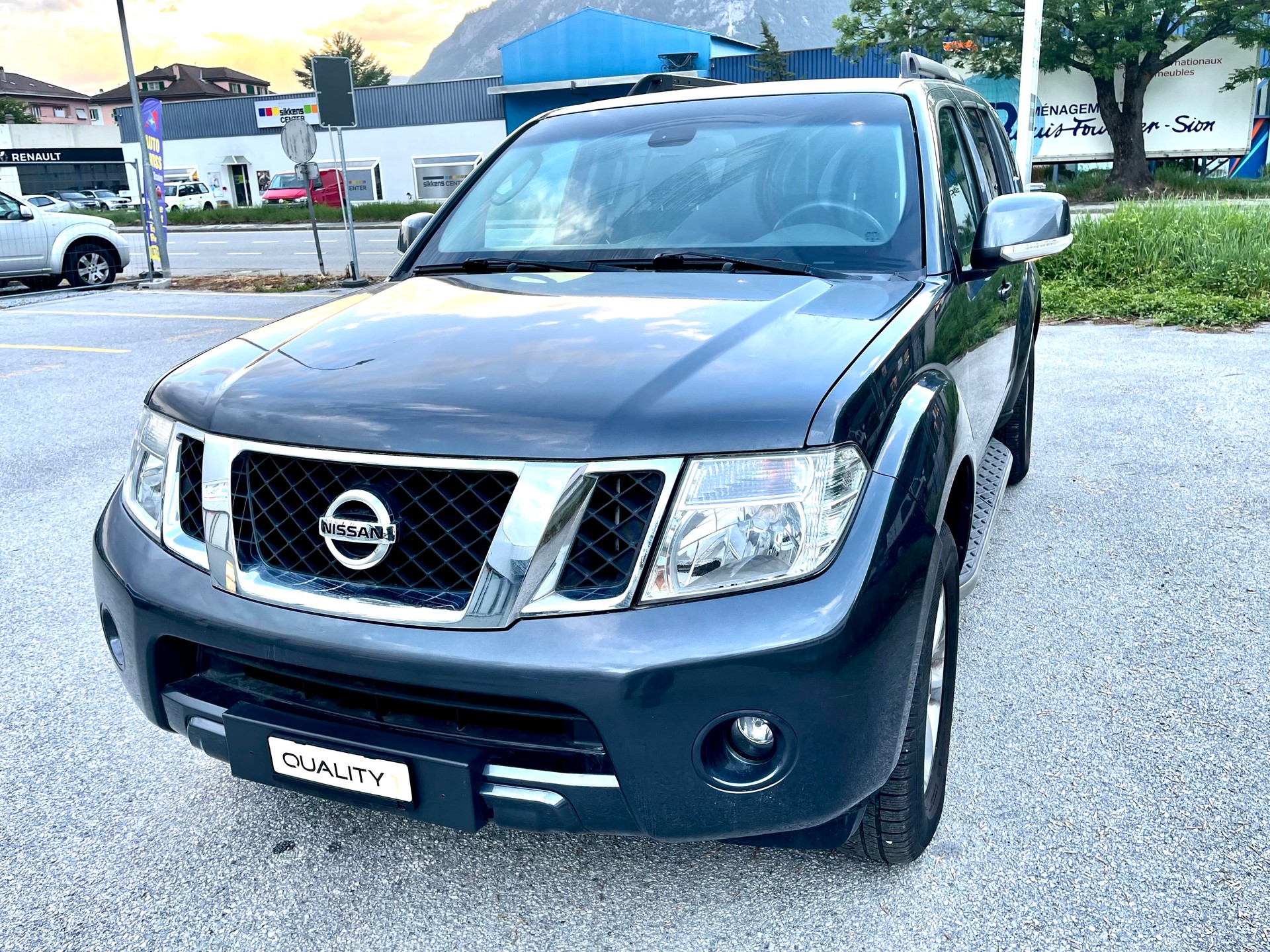 NISSAN Pathfinder 2.5 dCi XE-image-7