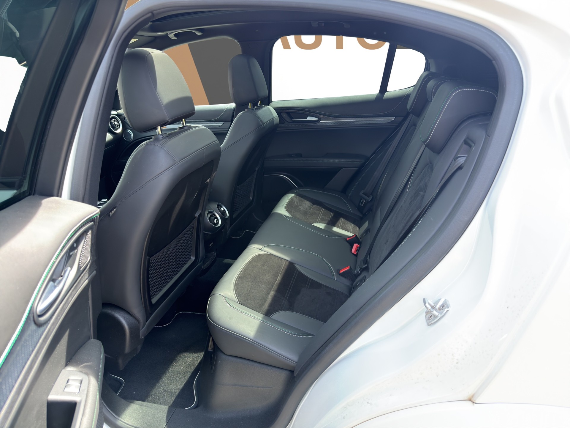 ALFA ROMEO Stelvio 2.9 V6 Biturbo Q4 Quadrifoglio Schiebedach-image-15