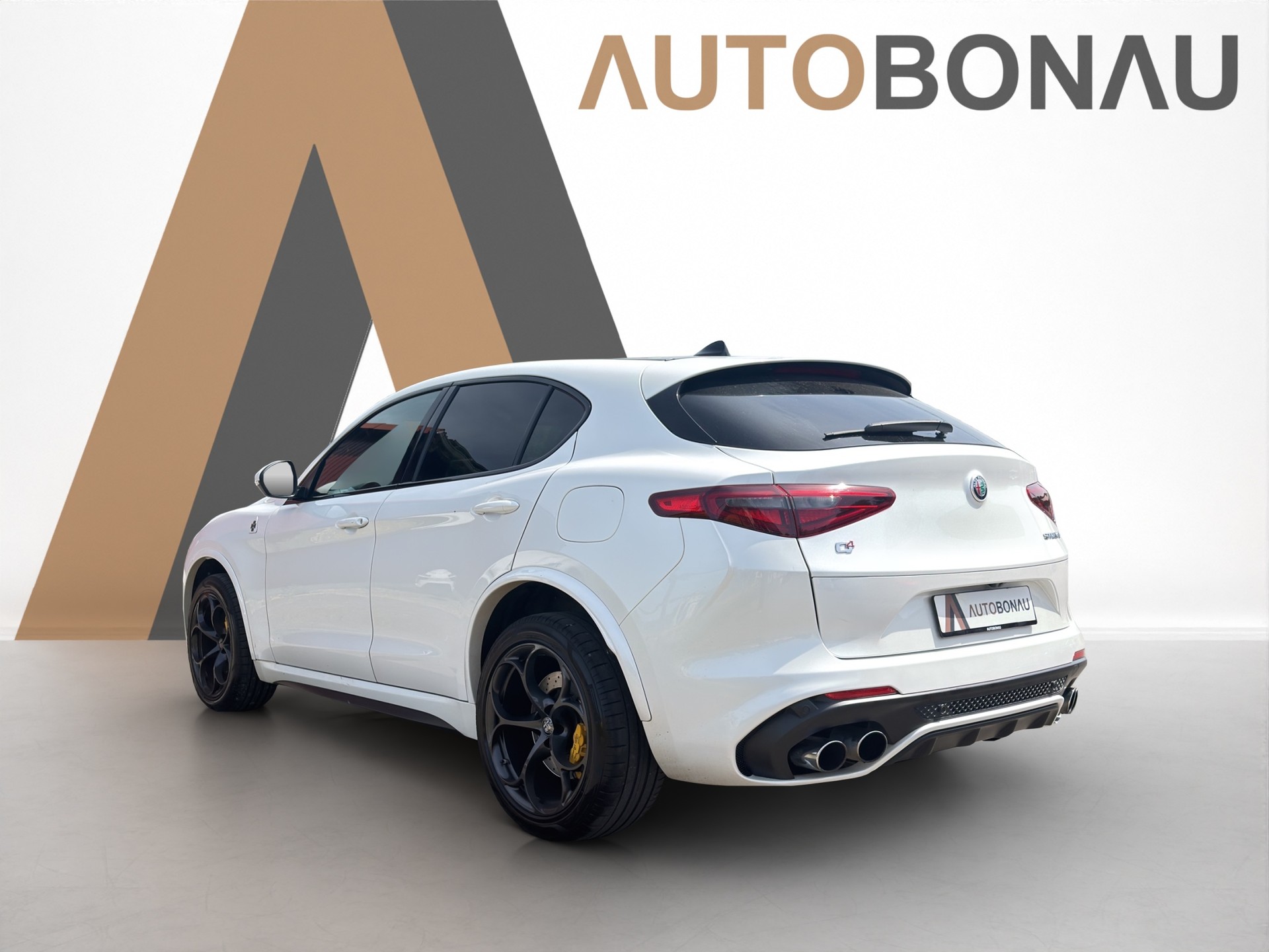 ALFA ROMEO Stelvio 2.9 V6 Biturbo Q4 Quadrifoglio Schiebedach-showroom-element-2