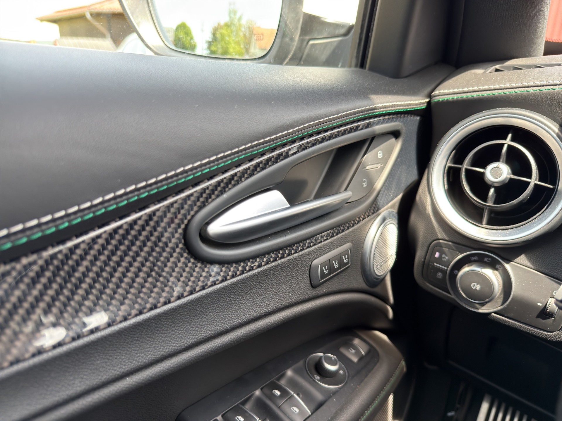 ALFA ROMEO Stelvio 2.9 V6 Biturbo Q4 Quadrifoglio Schiebedach-image-38