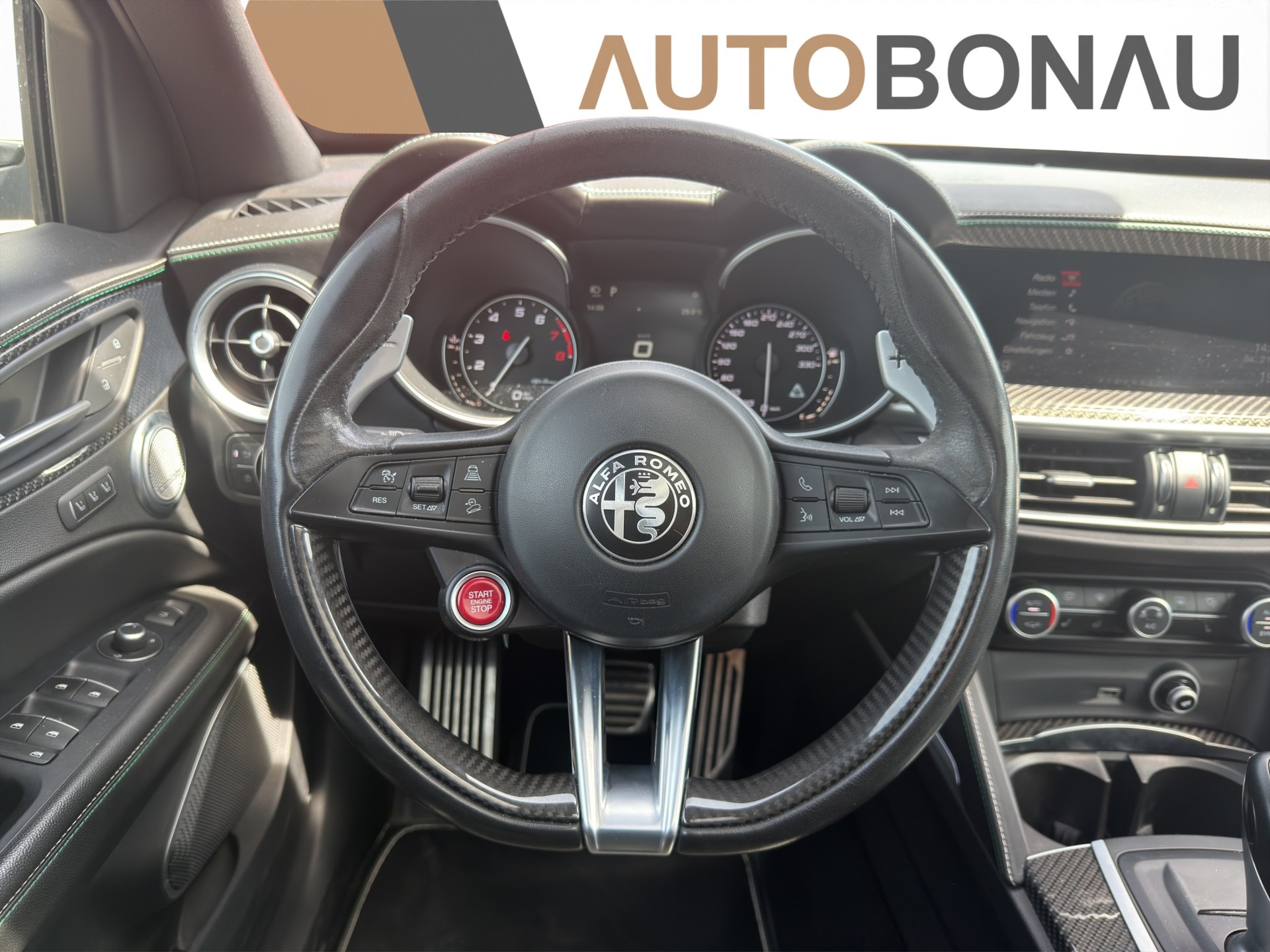 ALFA ROMEO Stelvio 2.9 V6 Biturbo Q4 Quadrifoglio Schiebedach-image-16