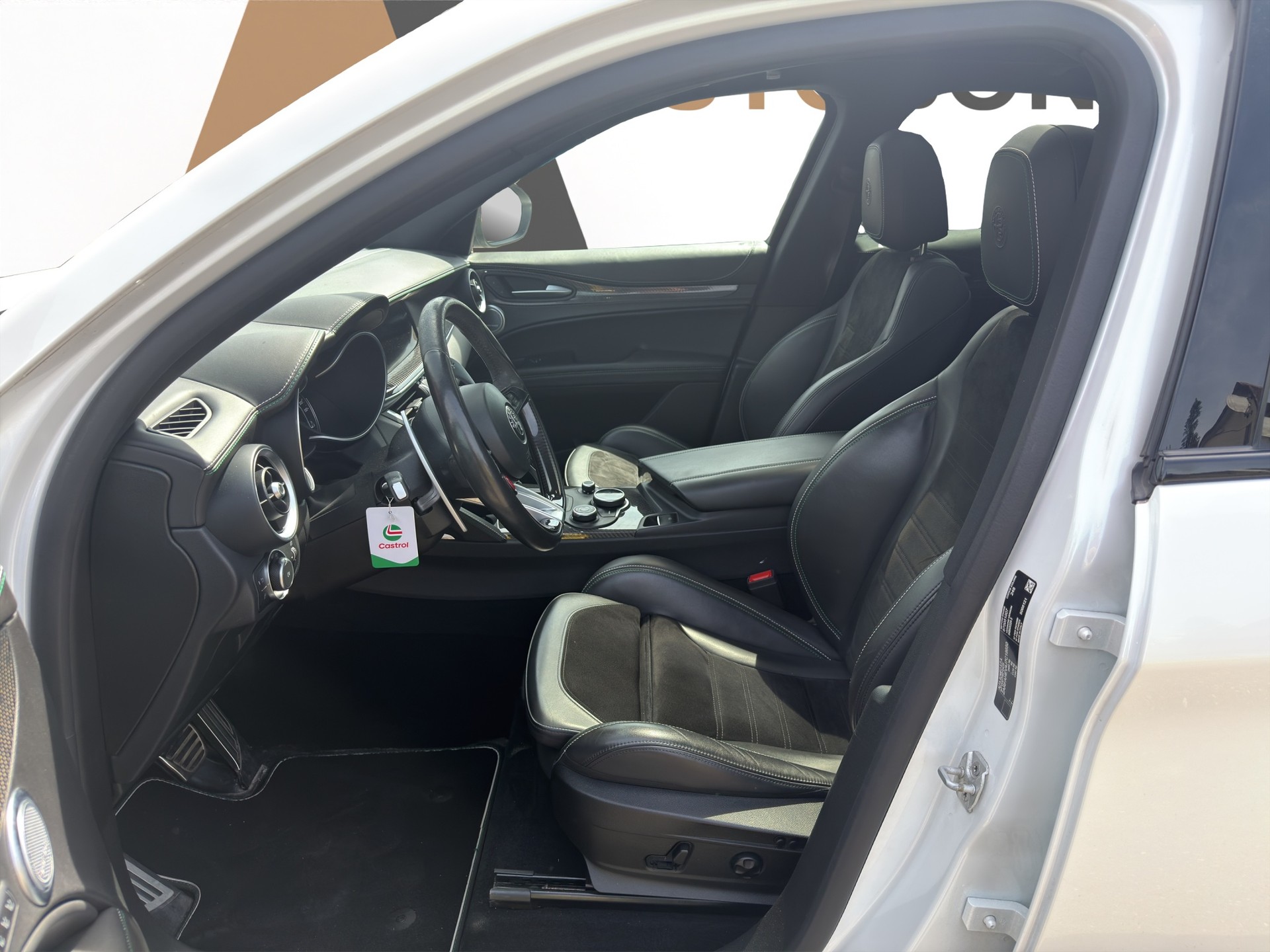 ALFA ROMEO Stelvio 2.9 V6 Biturbo Q4 Quadrifoglio Schiebedach-image-7