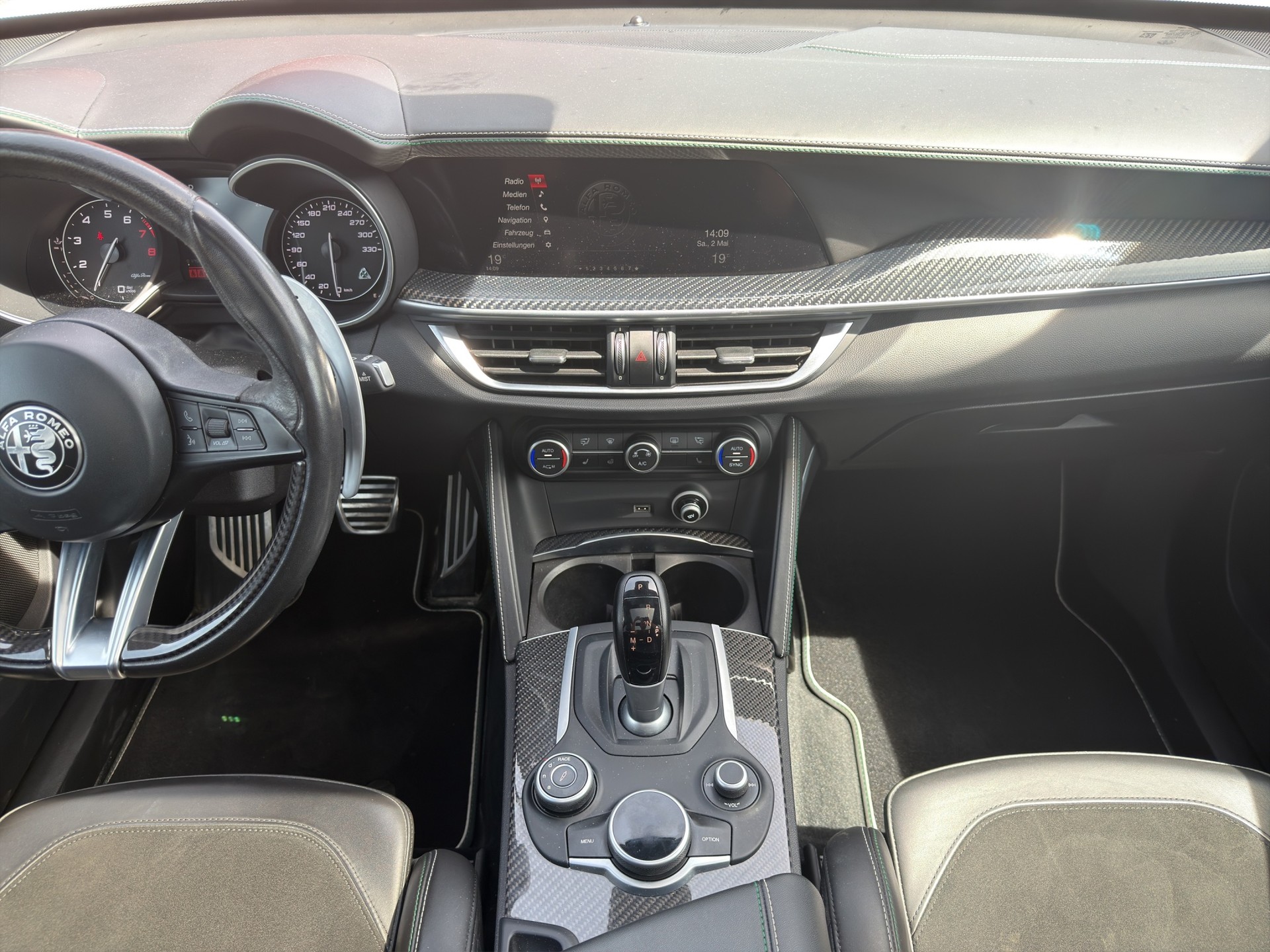 ALFA ROMEO Stelvio 2.9 V6 Biturbo Q4 Quadrifoglio Schiebedach-image-18