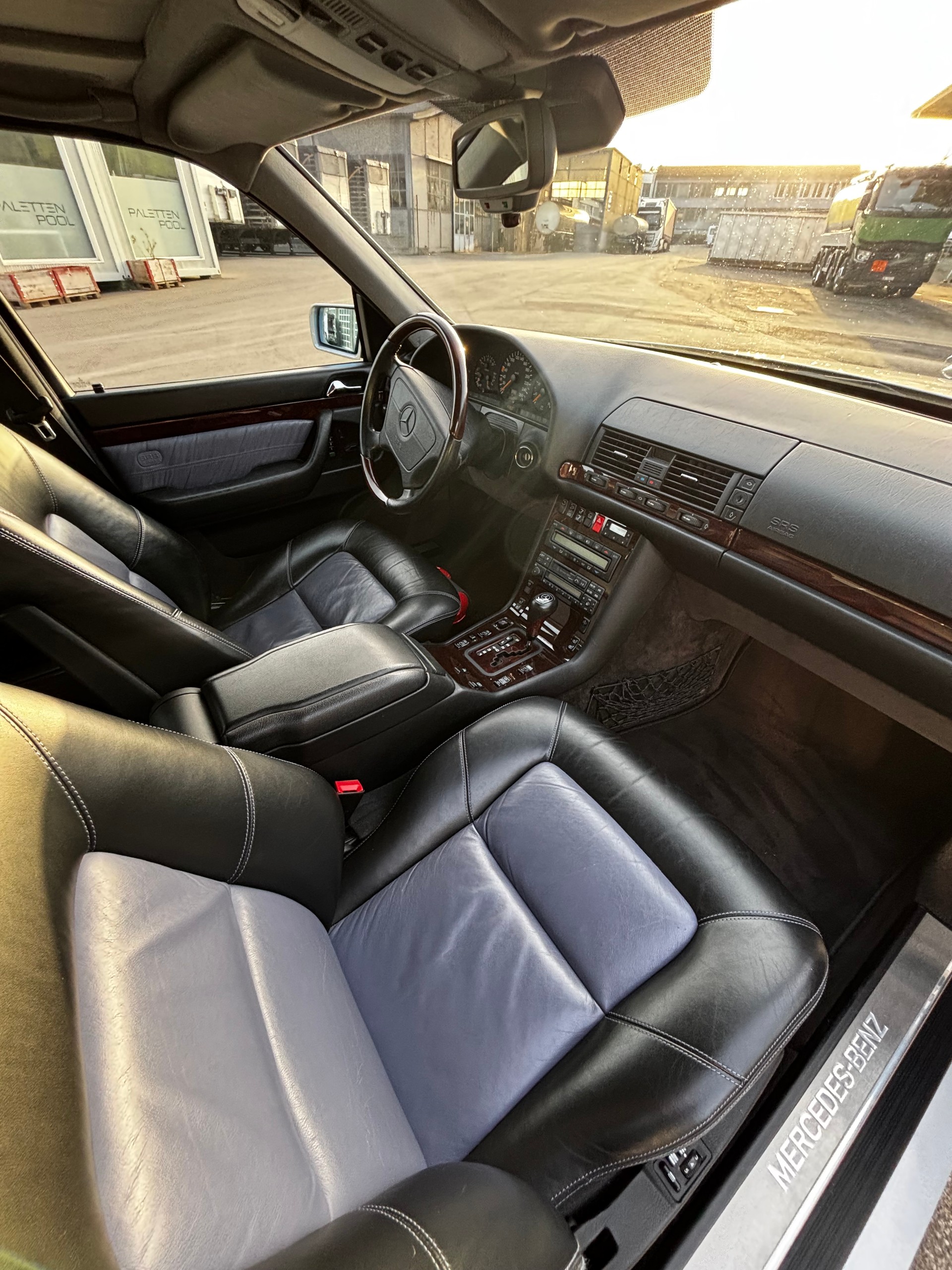 MERCEDES-BENZ S 600 Automatic-image-12