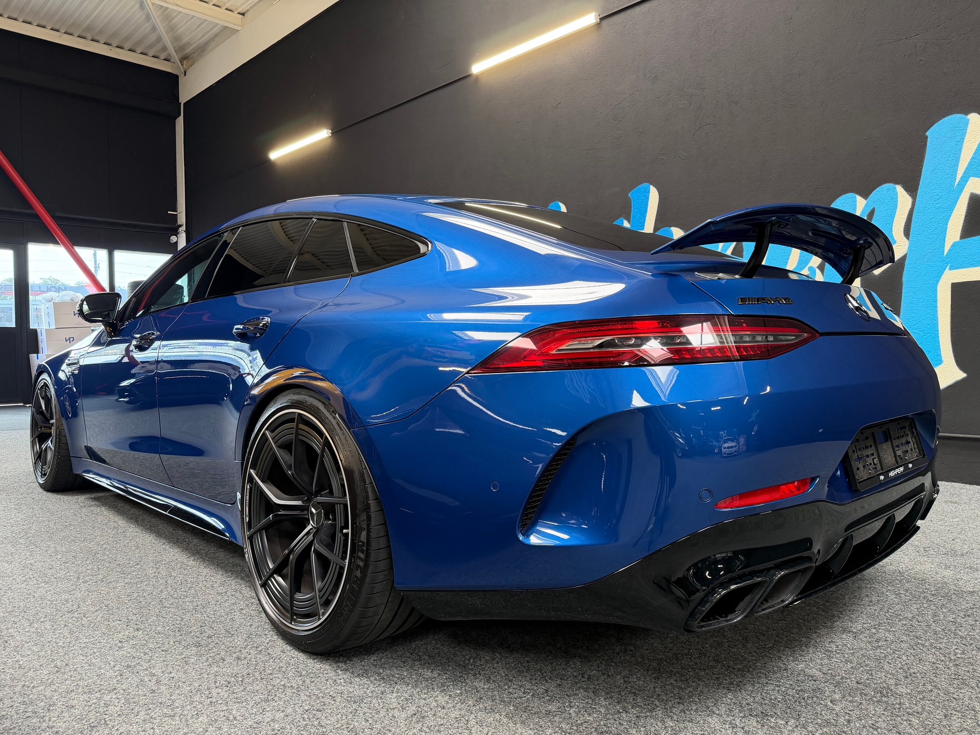 MERCEDES-BENZ AMG GT 4 63 S 4Matic+ AMG Sondermodell 1 Speedshift MCT-image-11