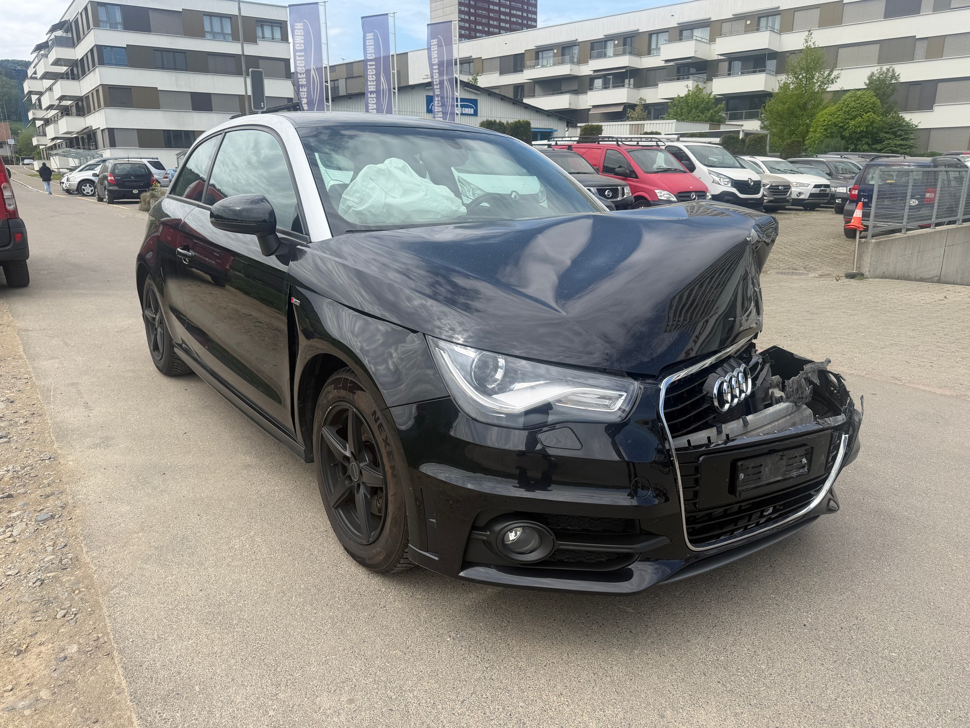 AUDI A1 Sport 1.4 TFSI Ambition S-tronic-showroom-element-1