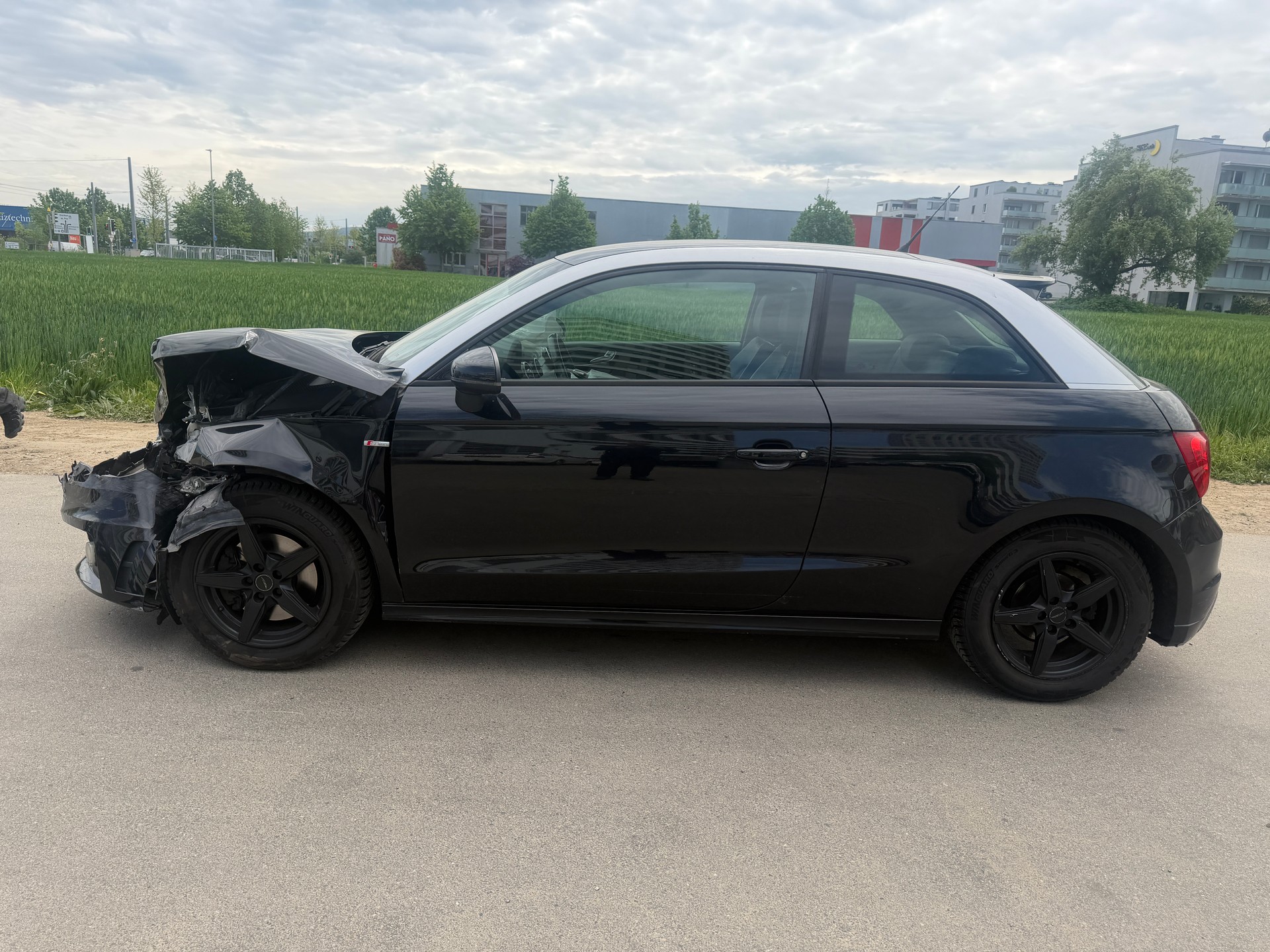 AUDI A1 Sport 1.4 TFSI Ambition S-tronic-image-9