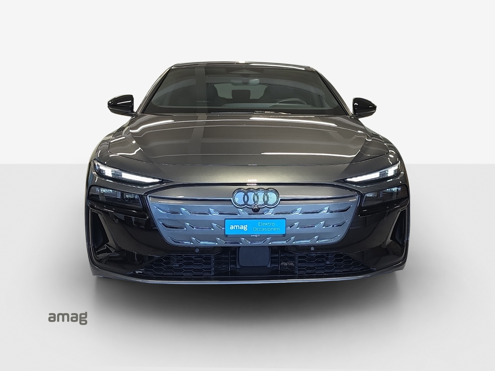 AUDI S6 Avant e-tron quattro-image-6