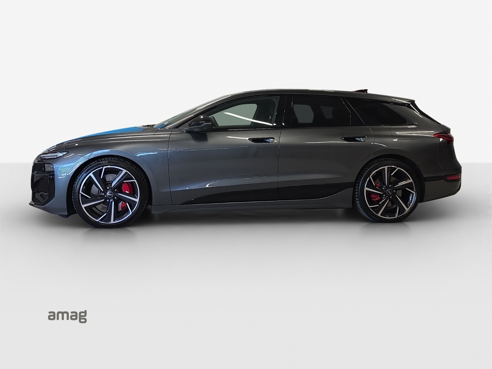 AUDI S6 Avant e-tron quattro-showroom-element-1