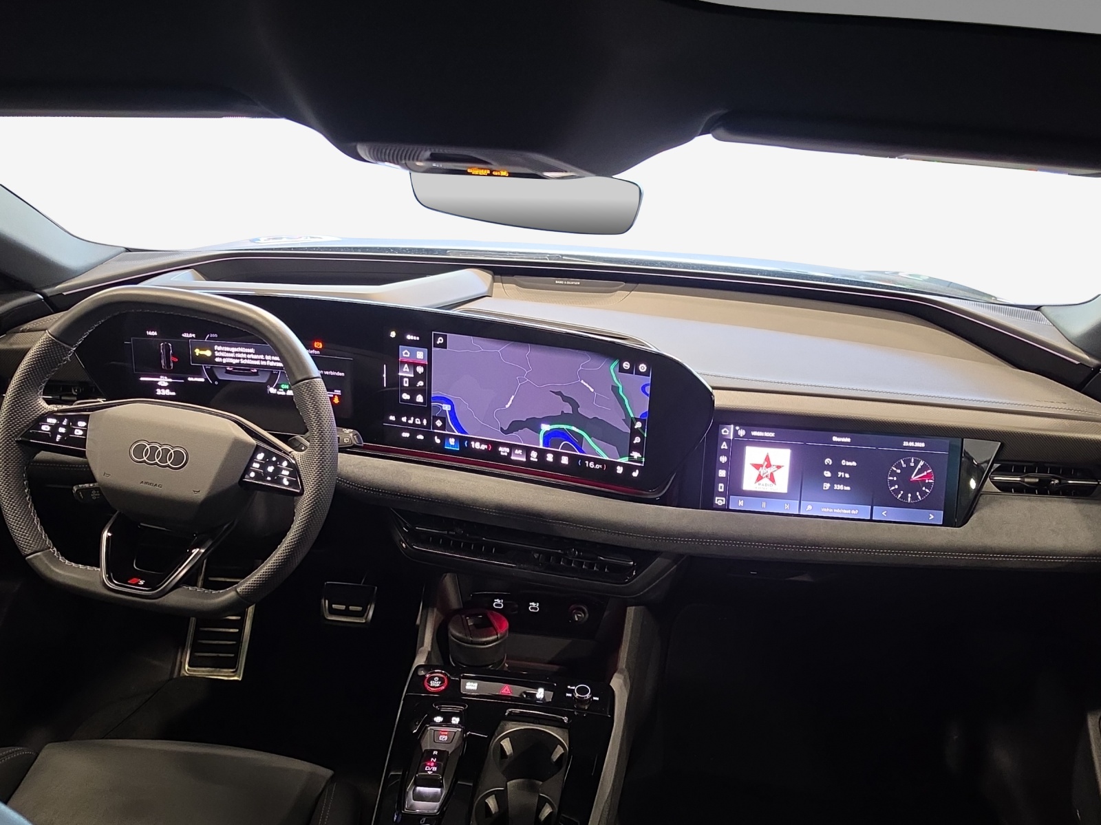 AUDI S6 Avant e-tron quattro-image-8