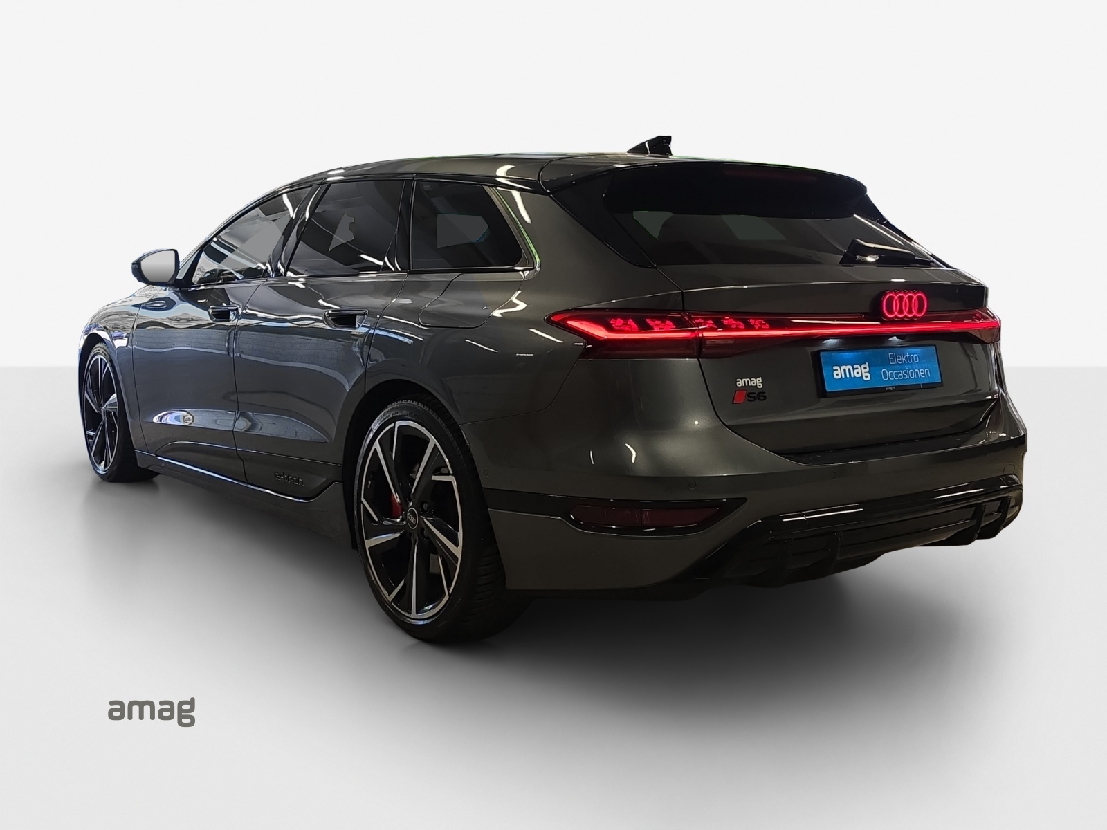 AUDI S6 Avant e-tron quattro-showroom-element-2