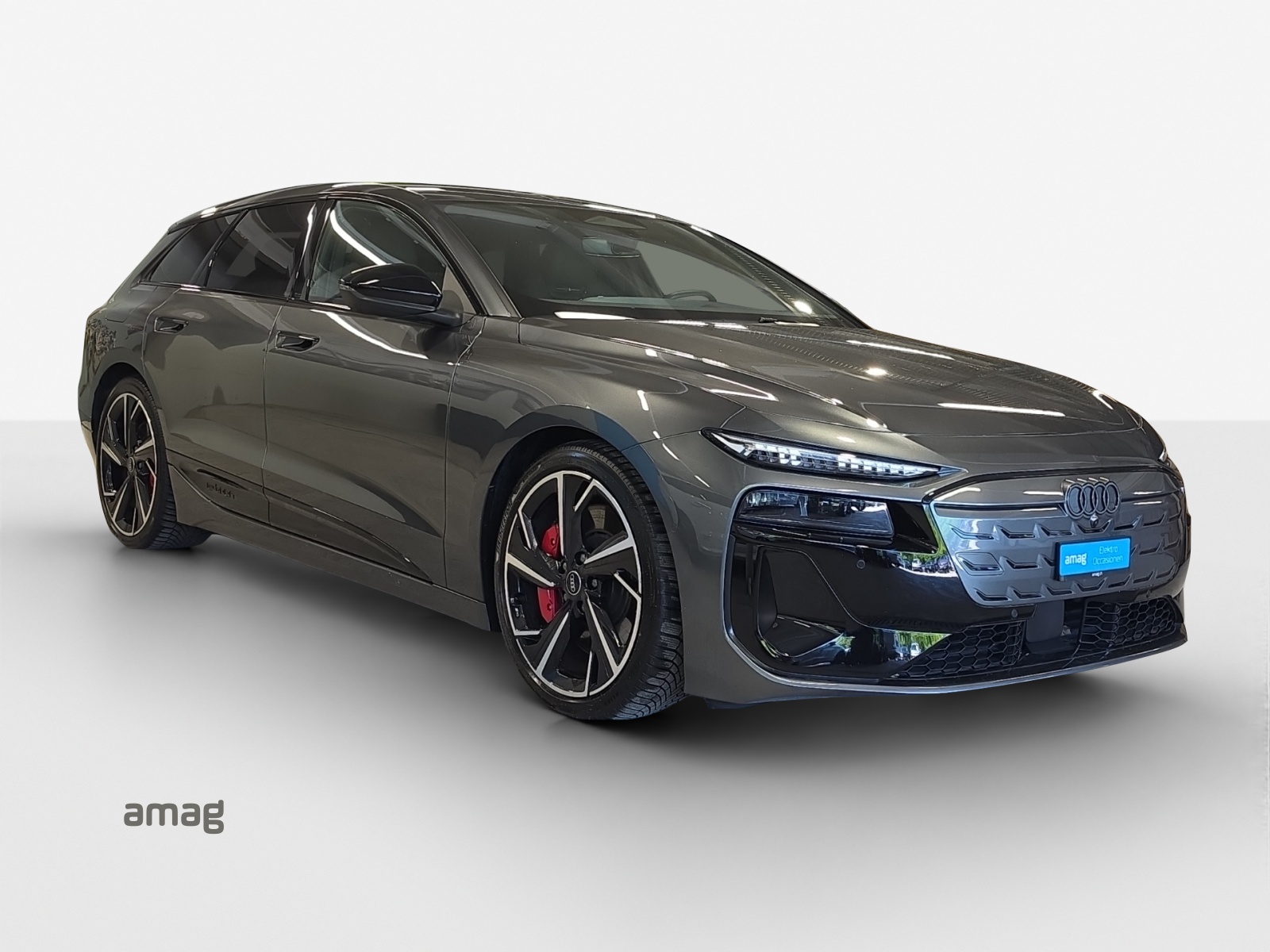 AUDI S6 Avant e-tron quattro-image-5