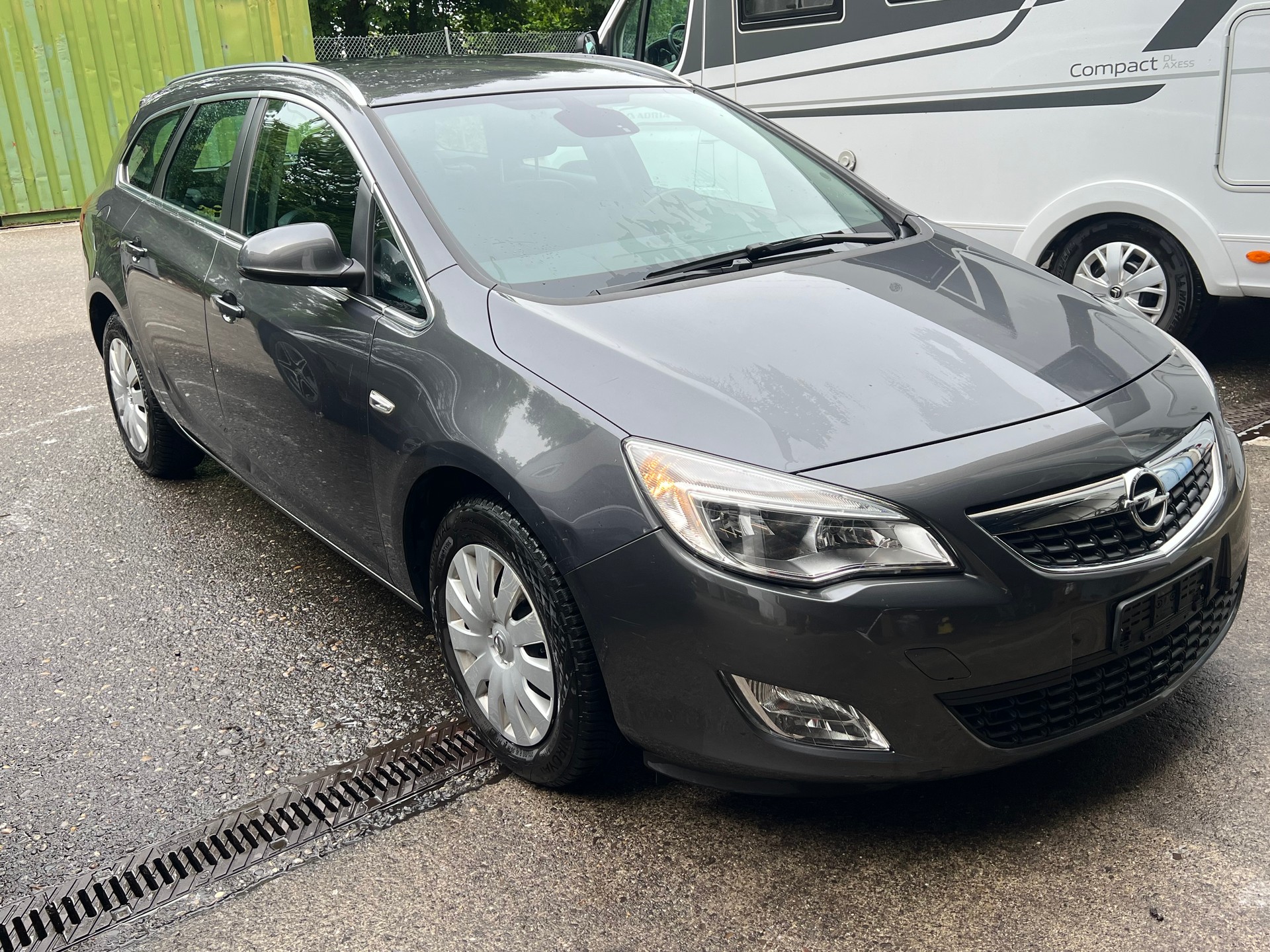 OPEL Astra SportsTourer 1.4i 16V Turbo Sport