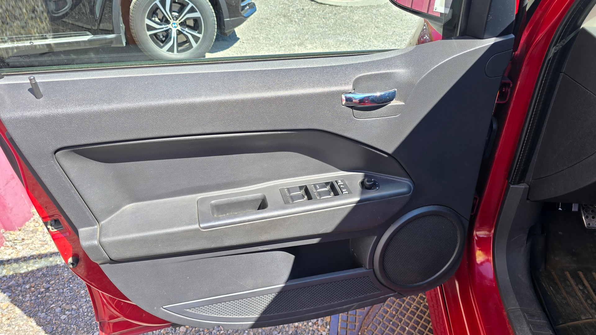 DODGE Caliber 2.4 SRT4-image-13