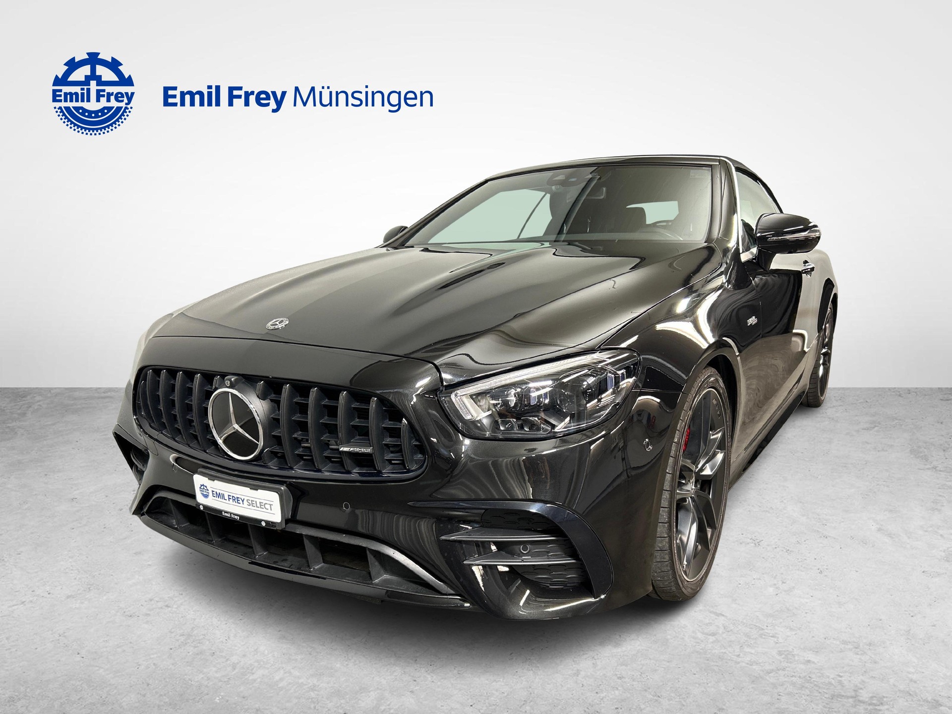 MERCEDES-BENZ E 53 AMG 4matic+ Cabriolet-showroom-element-1