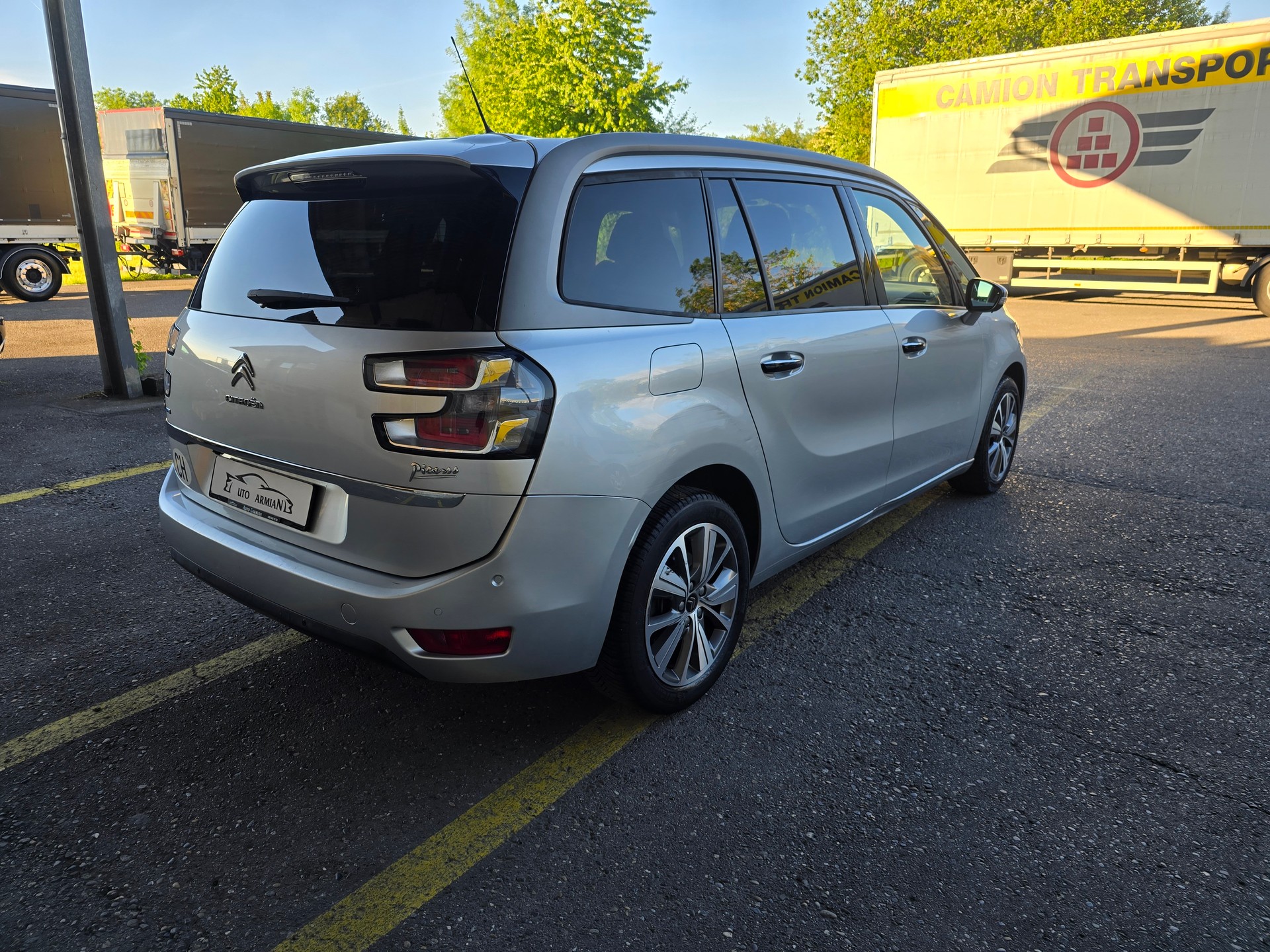 CITROEN Grand C4 Picasso 2.0 BlueHDi Exclusive Automatic-image-4