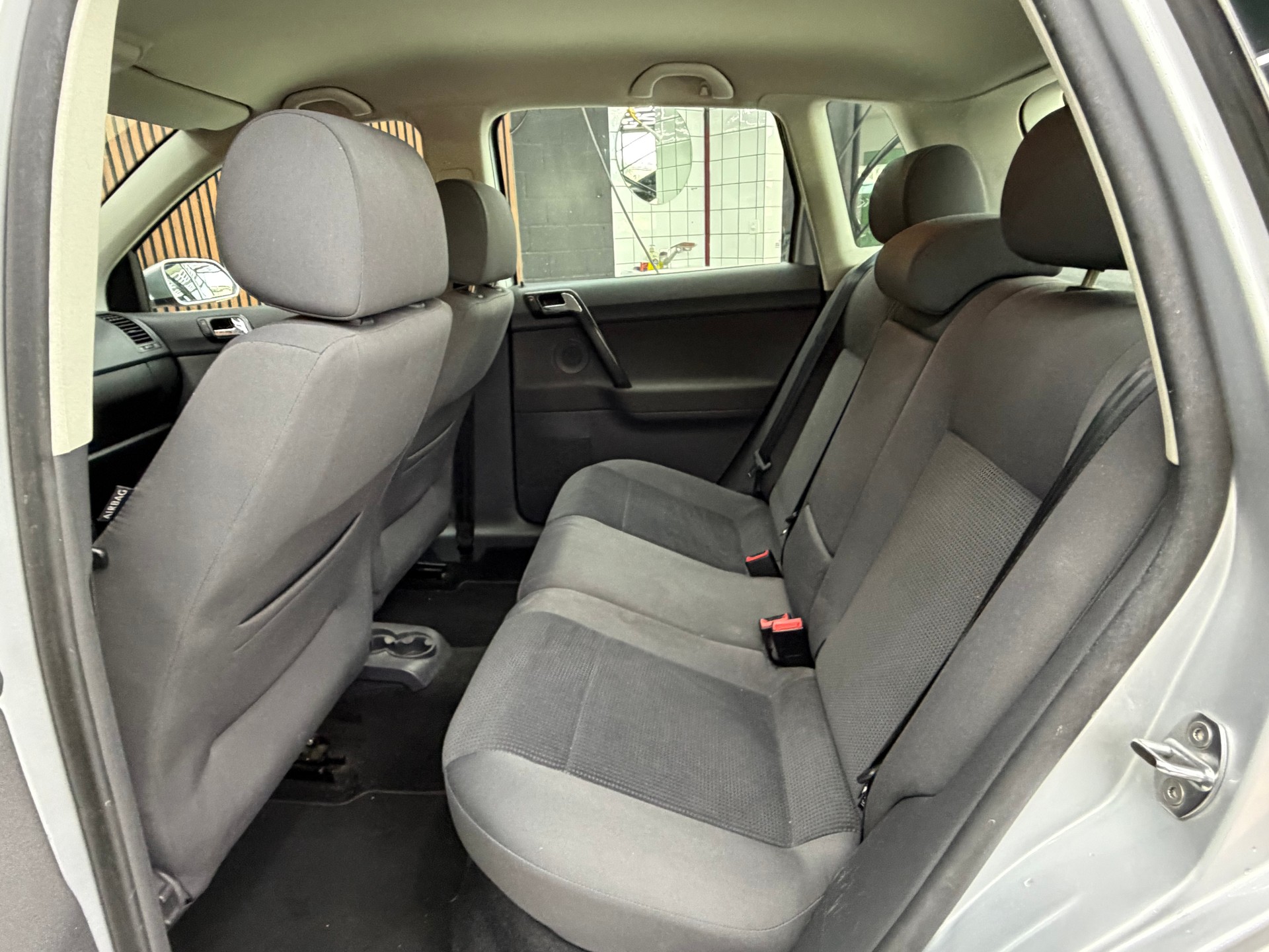 VW Polo 1.2 12V Trendline-image-12