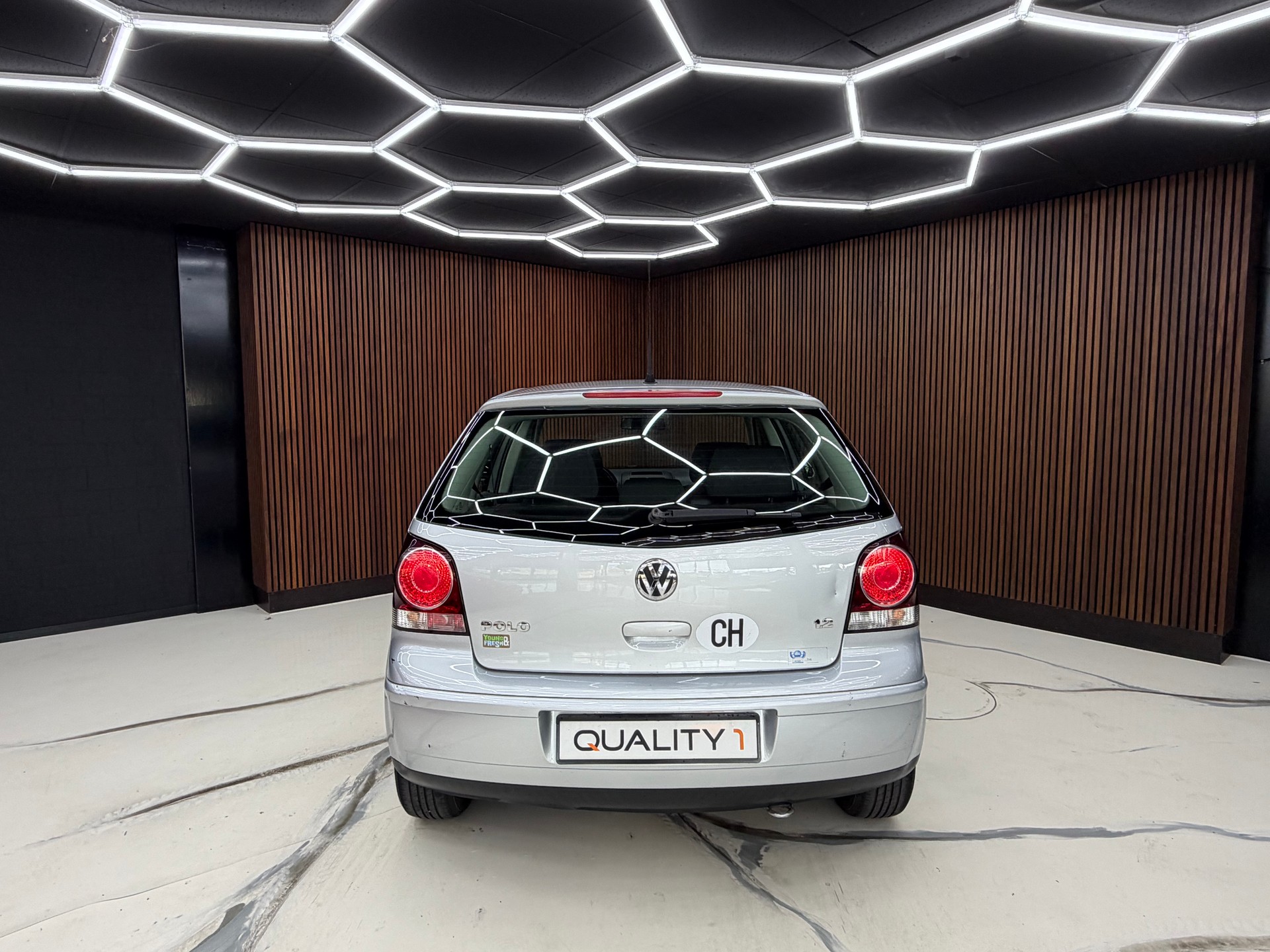 VW Polo 1.2 12V Trendline-image-7