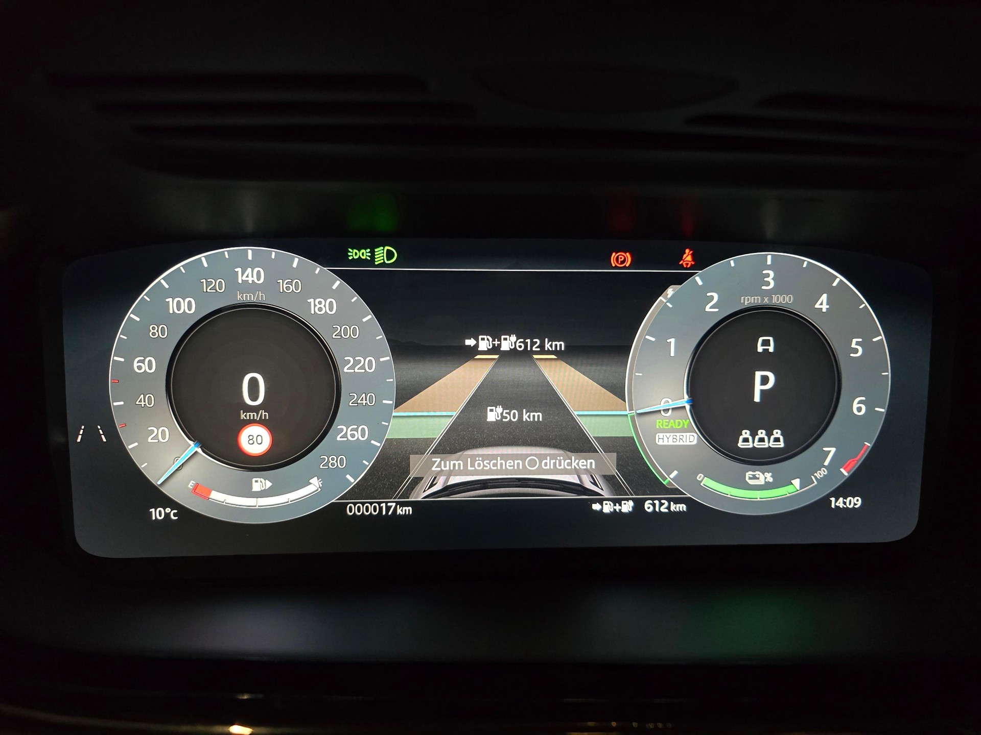 LAND ROVER Range Rover Evoque 1.5 T 270e Hoxton Edition-image-7