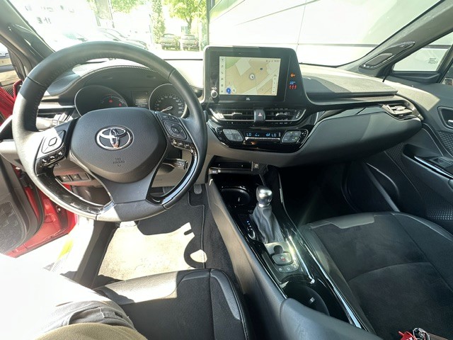 TOYOTA C-HR 2.0 HSD CVT Move-image-6