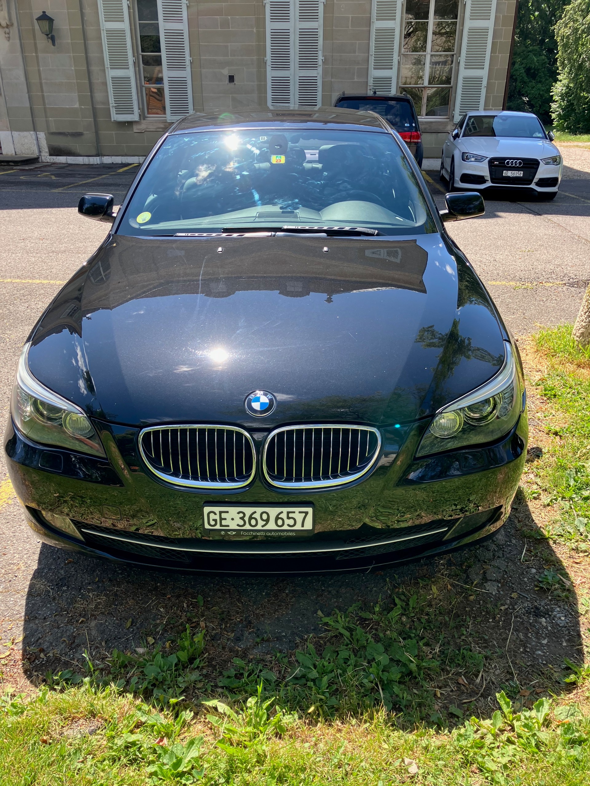 BMW 523i