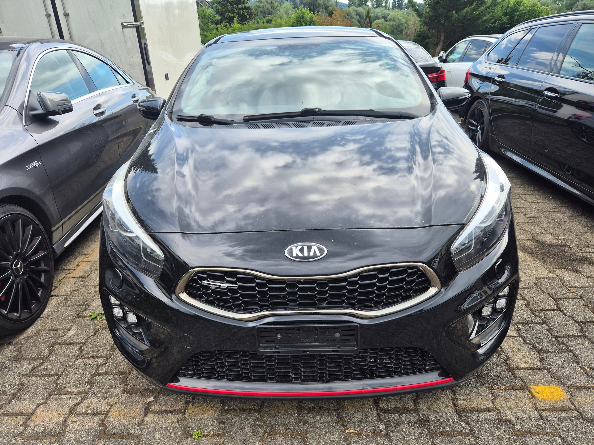 KIA Pro_Cee'd 1.6 GDi Turbo GT-image-1