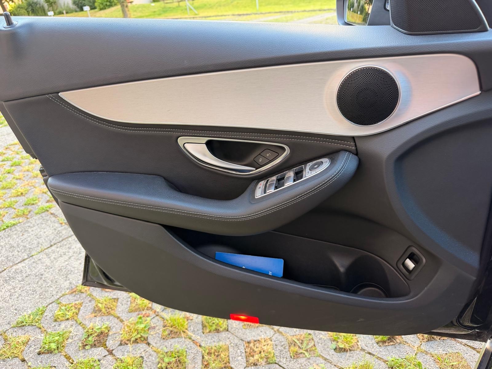 MERCEDES-BENZ C 220 BlueTEC-image-6