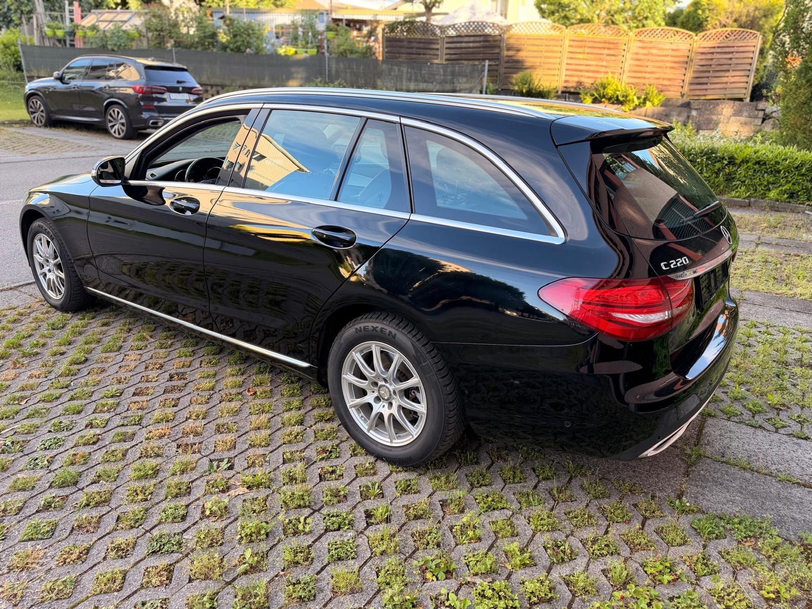MERCEDES-BENZ C 220 BlueTEC-image-4