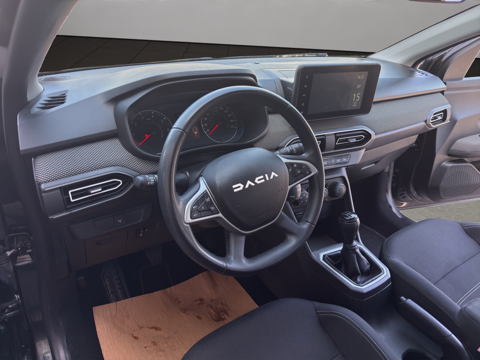DACIA Sandero TCe 90 Expression-image-9