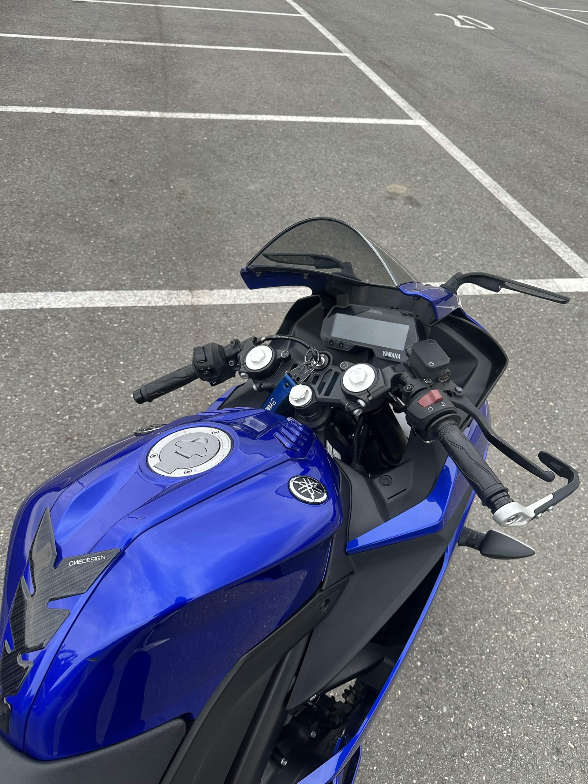 YAMAHA R 125-image-2