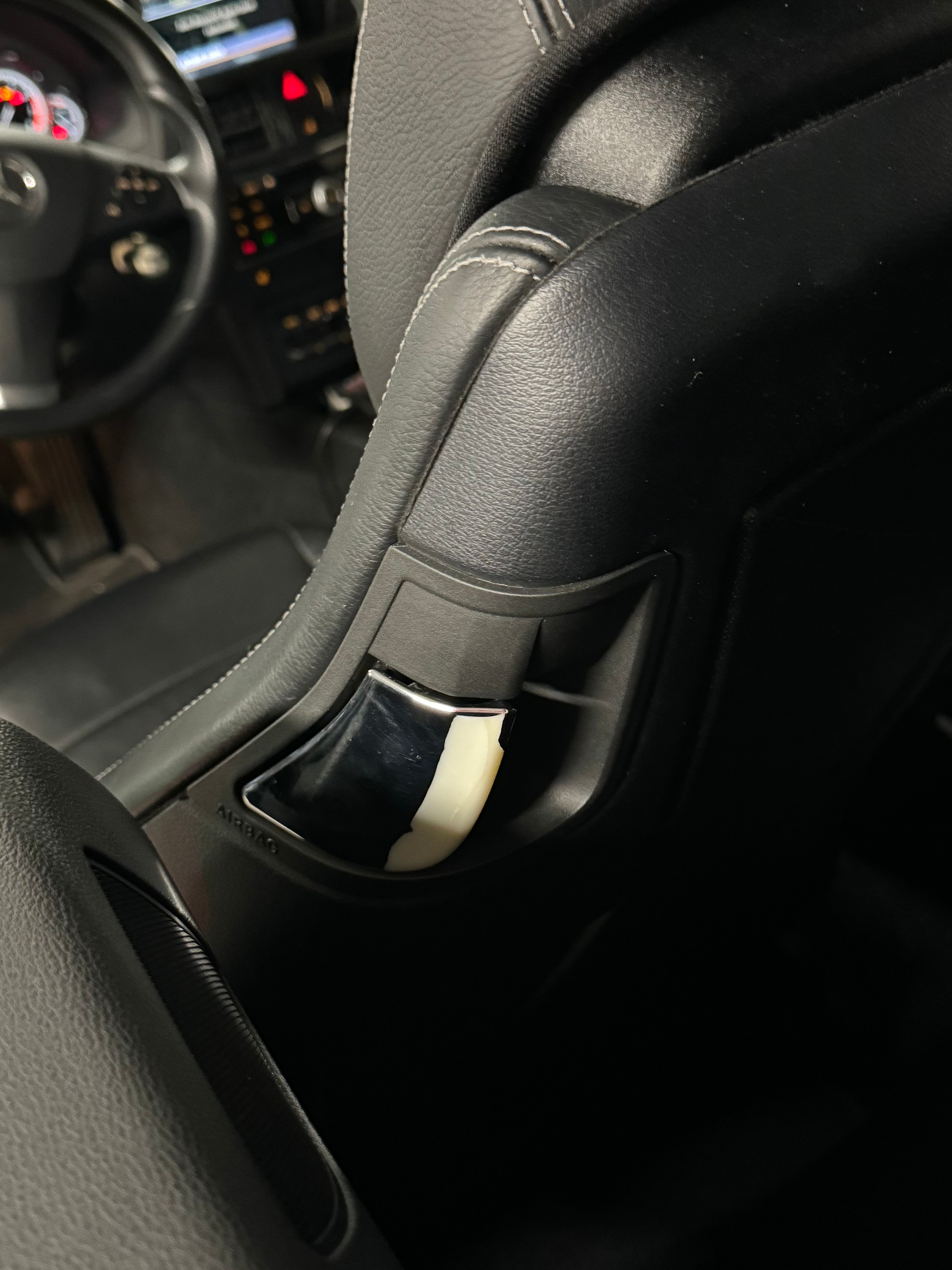 MERCEDES-BENZ E 350-image-4