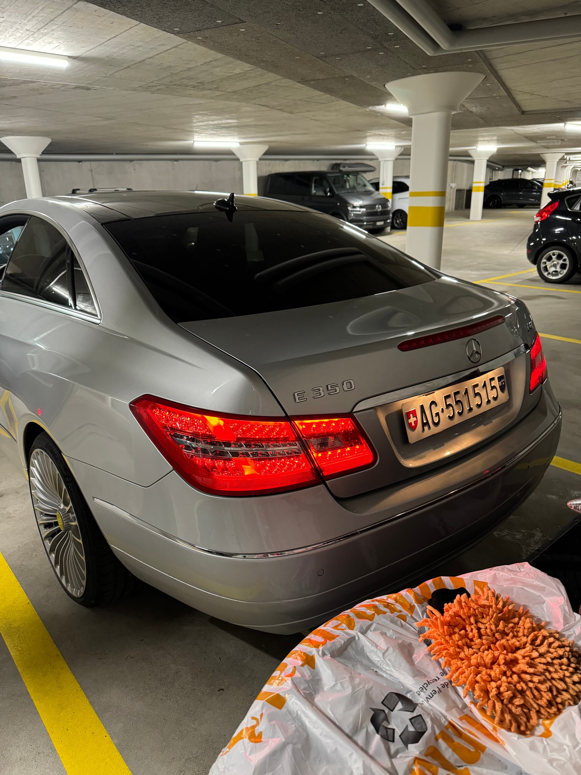 MERCEDES-BENZ E 350-image-1