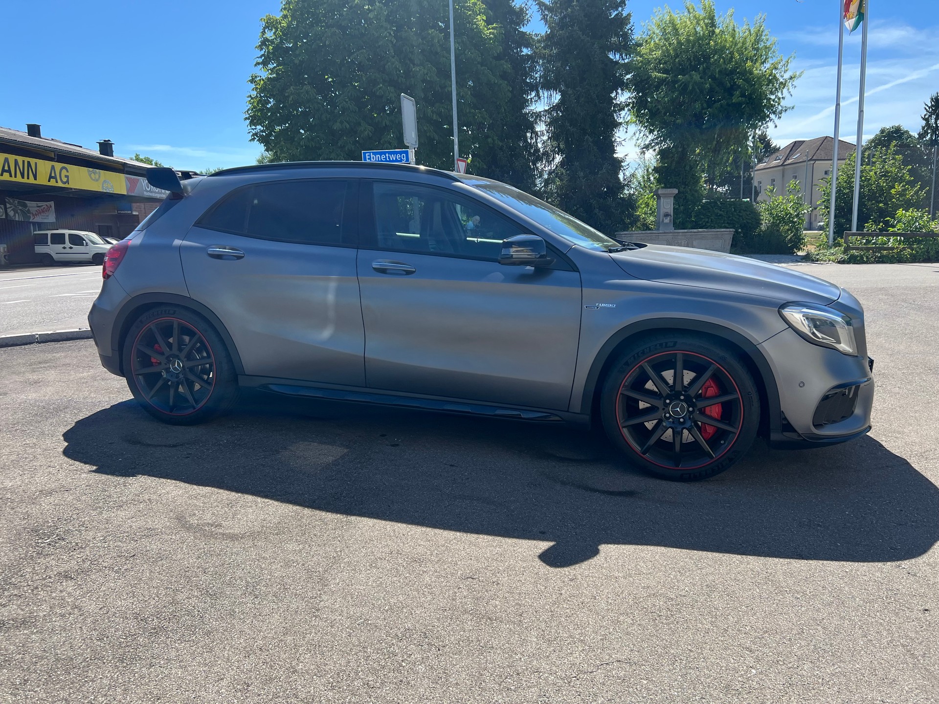 MERCEDES-BENZ GLA 45 AMG 4Matic 7G-DCT-image-6