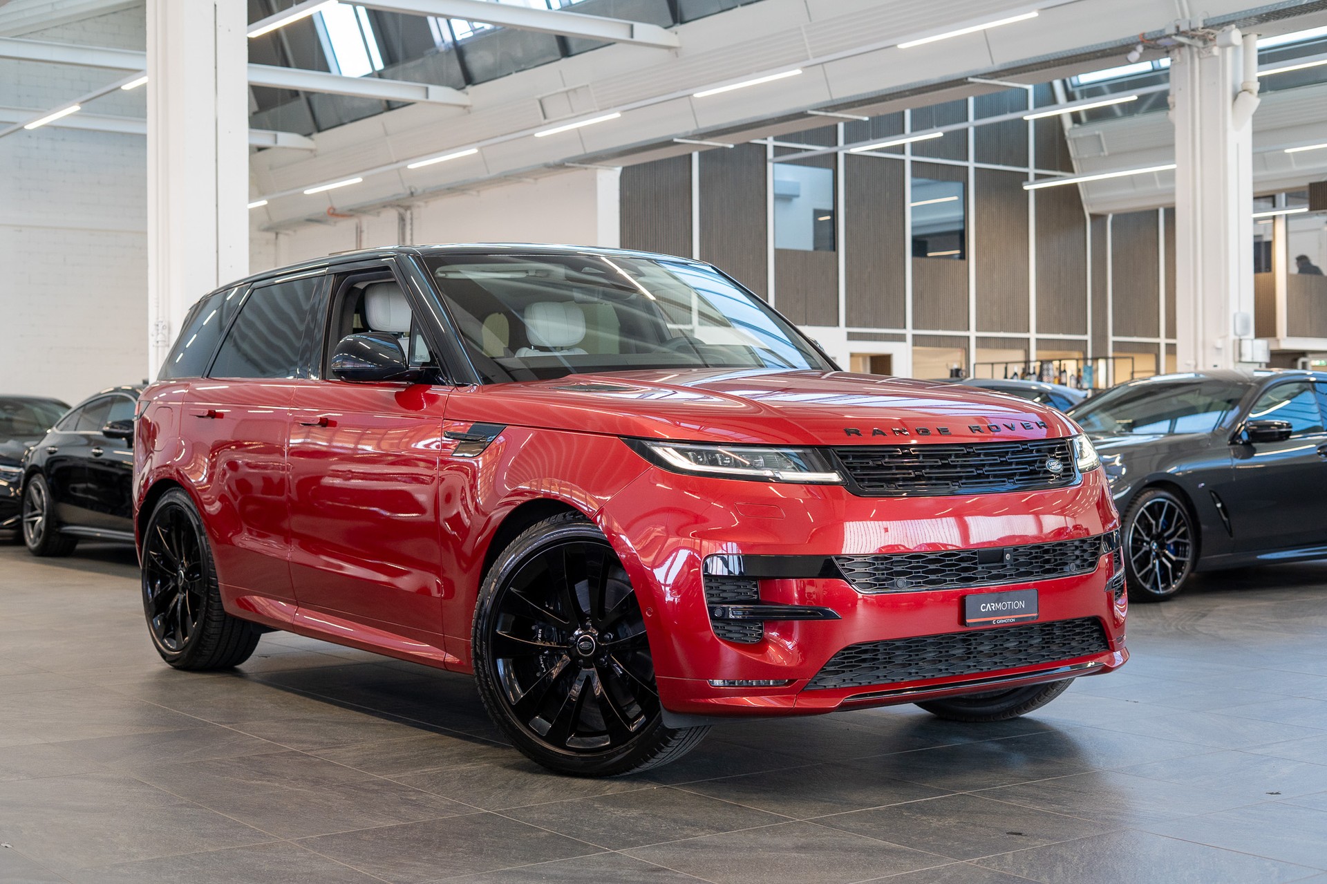 LAND ROVER Range Rover Sport 4.4 V8 First Edition / Fond-Entertainment / 360°Kamera /-showroom-element-2
