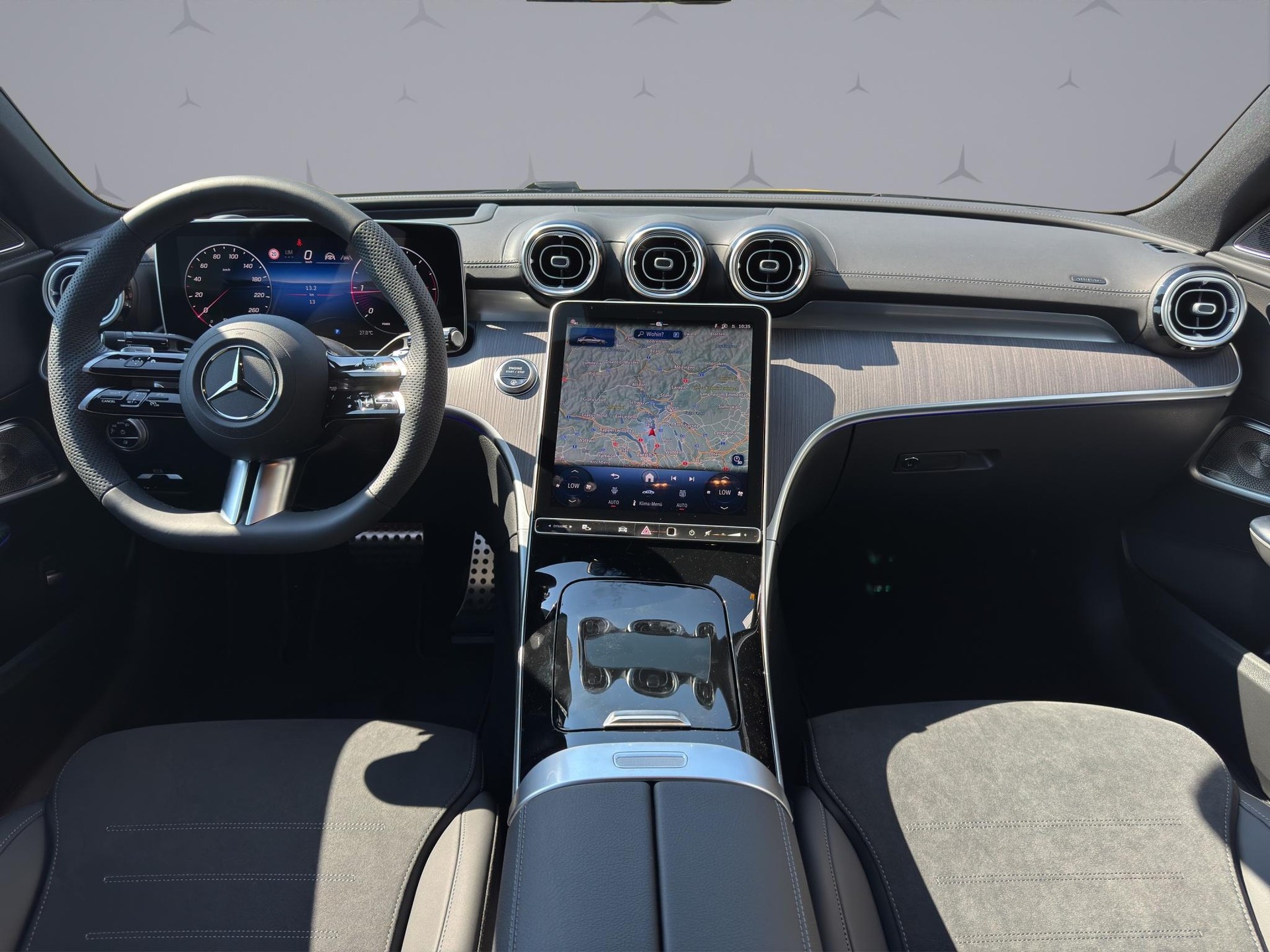 MERCEDES-BENZ C 220 d Swiss Star AMG Line 4matic-image-13