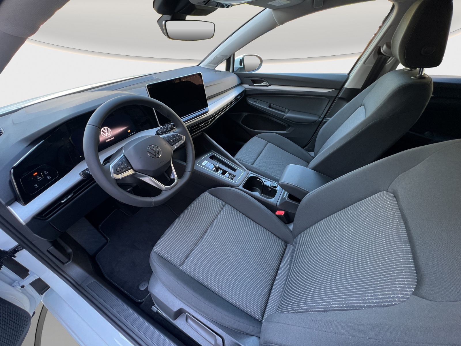 VW Golf 1.5 e TSI mHEV Value DSG-image-8