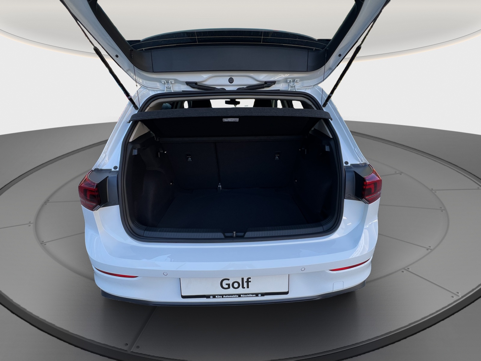 VW Golf 1.5 e TSI mHEV Value DSG-image-13