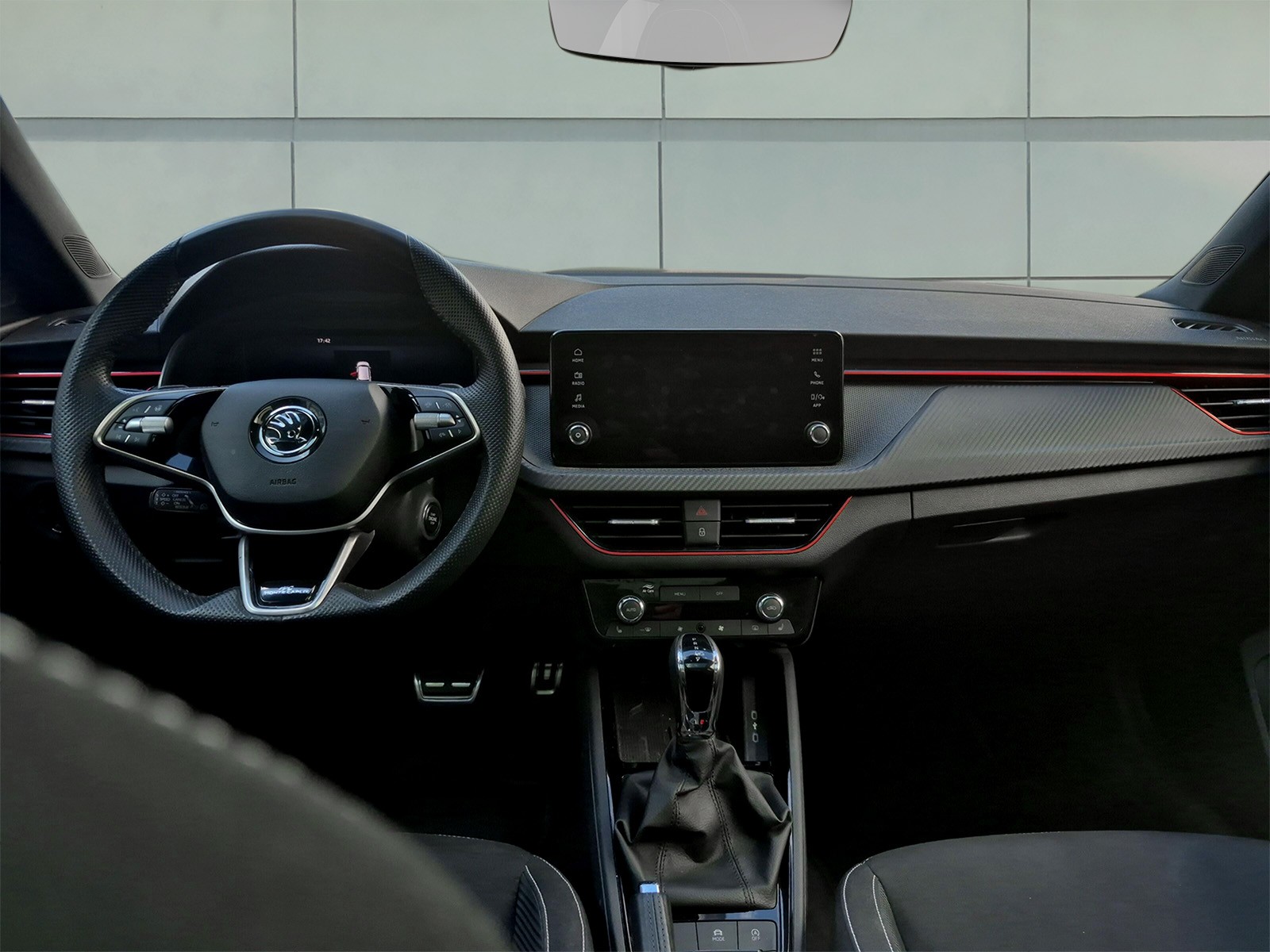 SKODA Kamiq 1.5 TSI Monte Carlo DSG-image-11