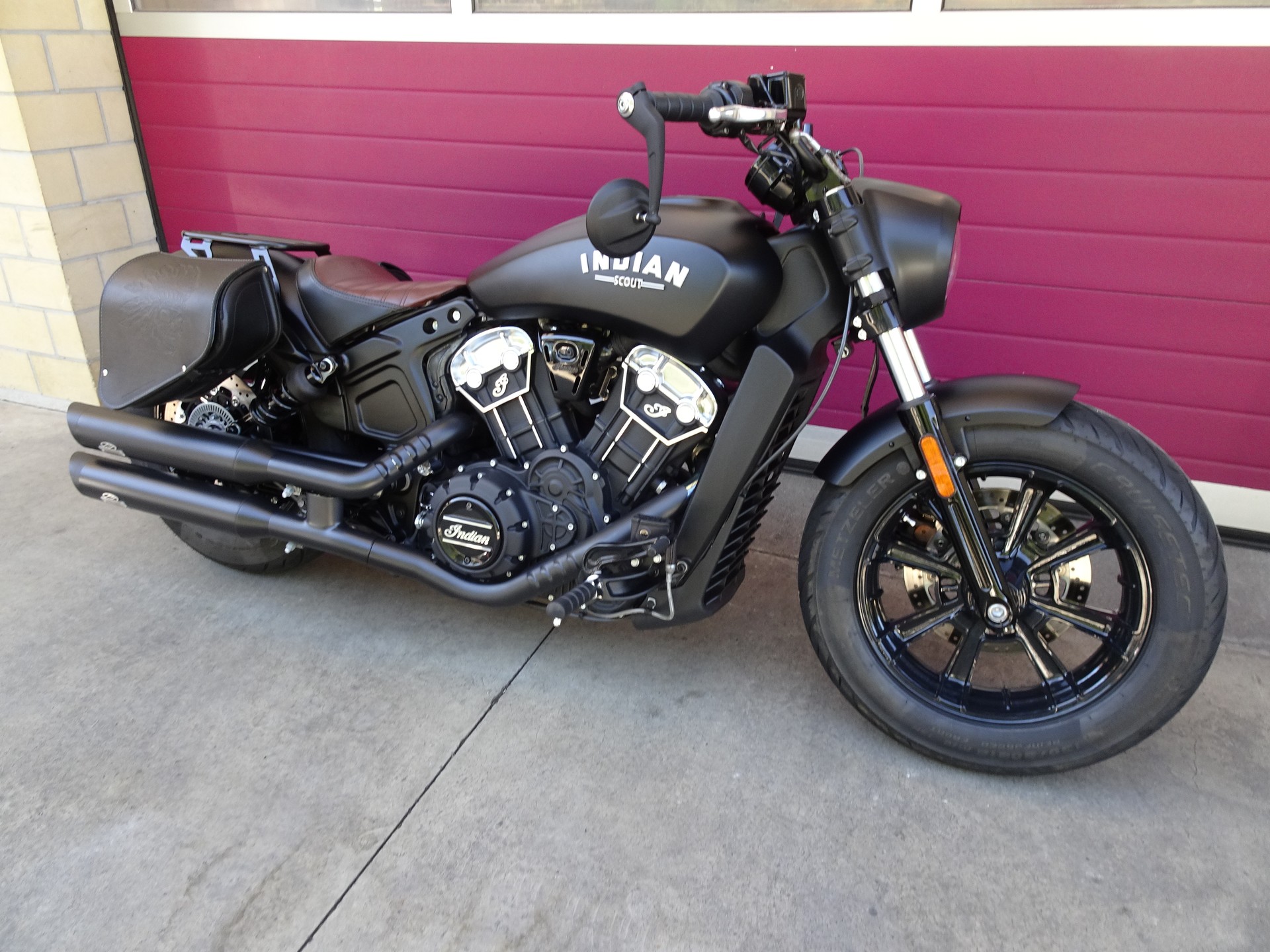 INDIAN Scout Bobber ABS-image-2