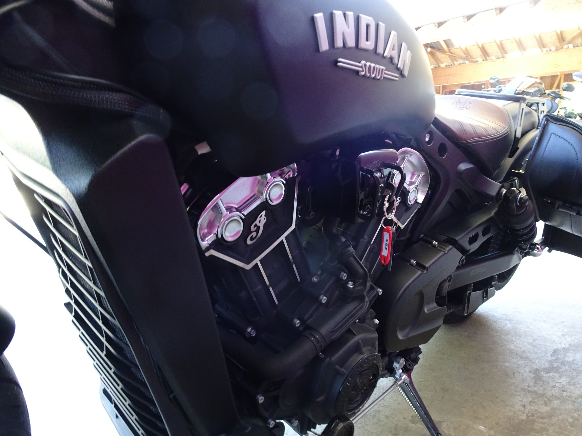 INDIAN Scout Bobber ABS-image-12