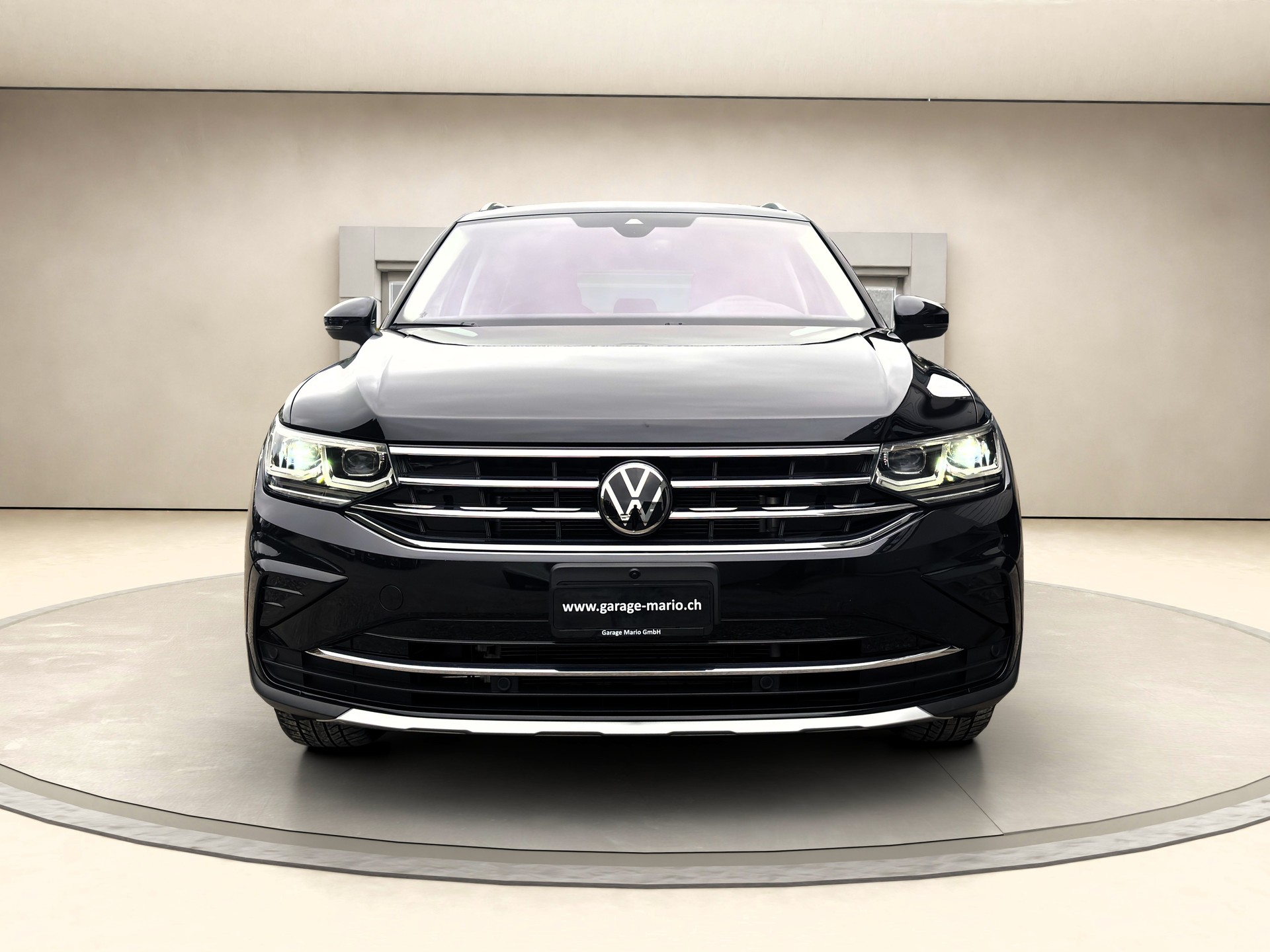 VW Tiguan 2.0 TDI SCR Elegance❗VOLLLEDER ❗4Motion DSG ✅CH-Fahrzeug & Frisch ab Service✅-image-1