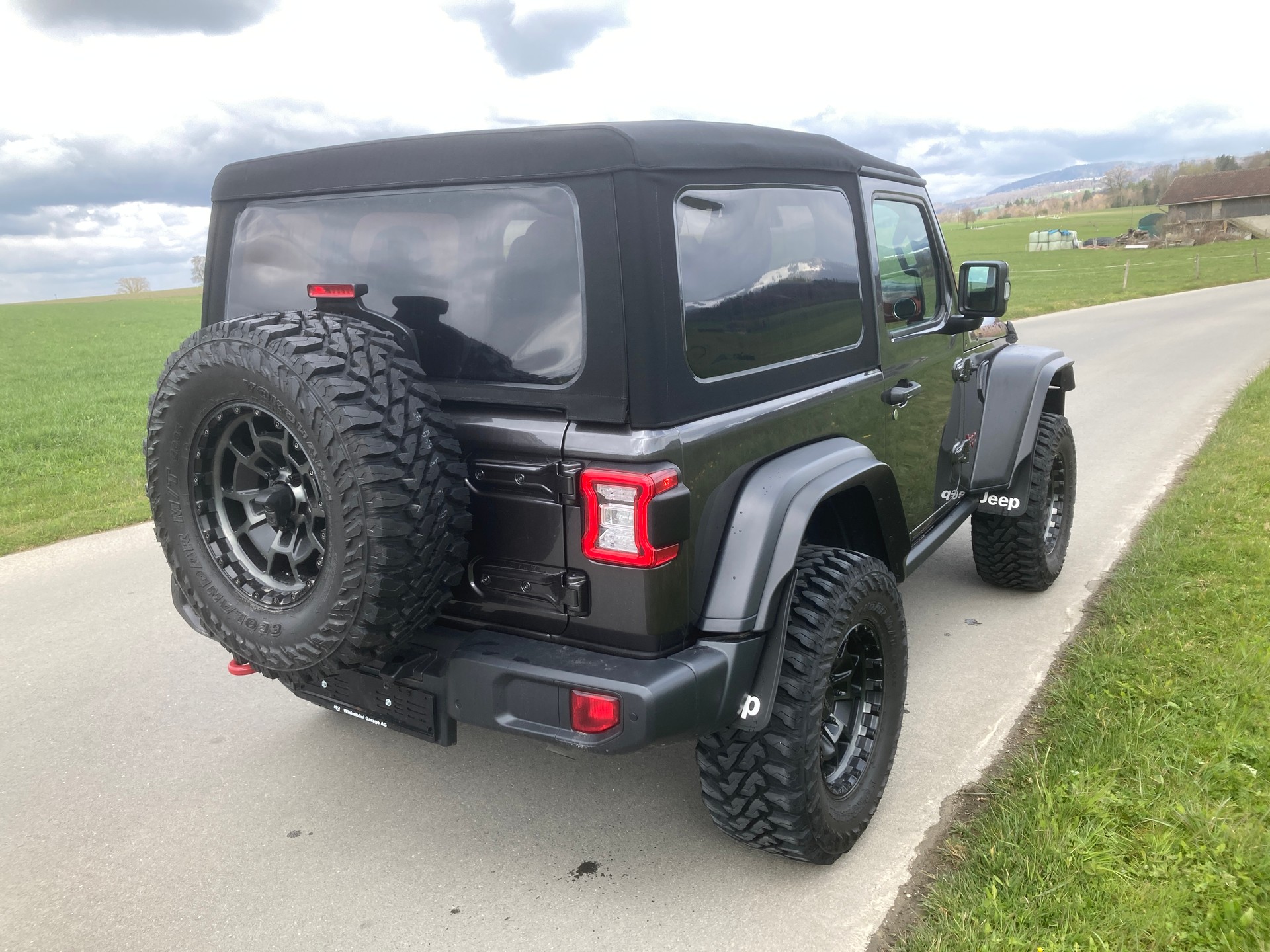 JEEP Wrangler 2.0 Rubicon Automatic-showroom-element-3