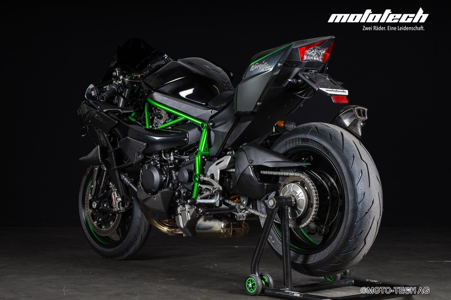 KAWASAKI Ninja H2 Carbon ABS AKRAPOVIC-image-3