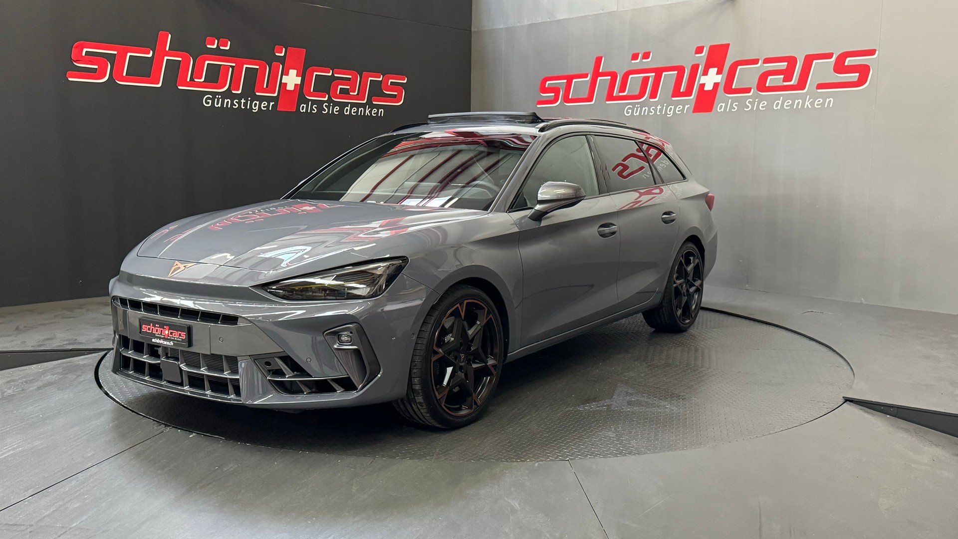 CUPRA LEON ST 2.0 TSI VZ DSG 4Drive-showroom-element-1
