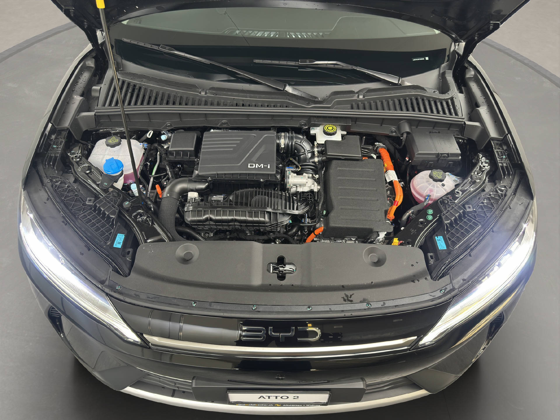BYD Atto 2 DM-i Boost 212 PS-image-14