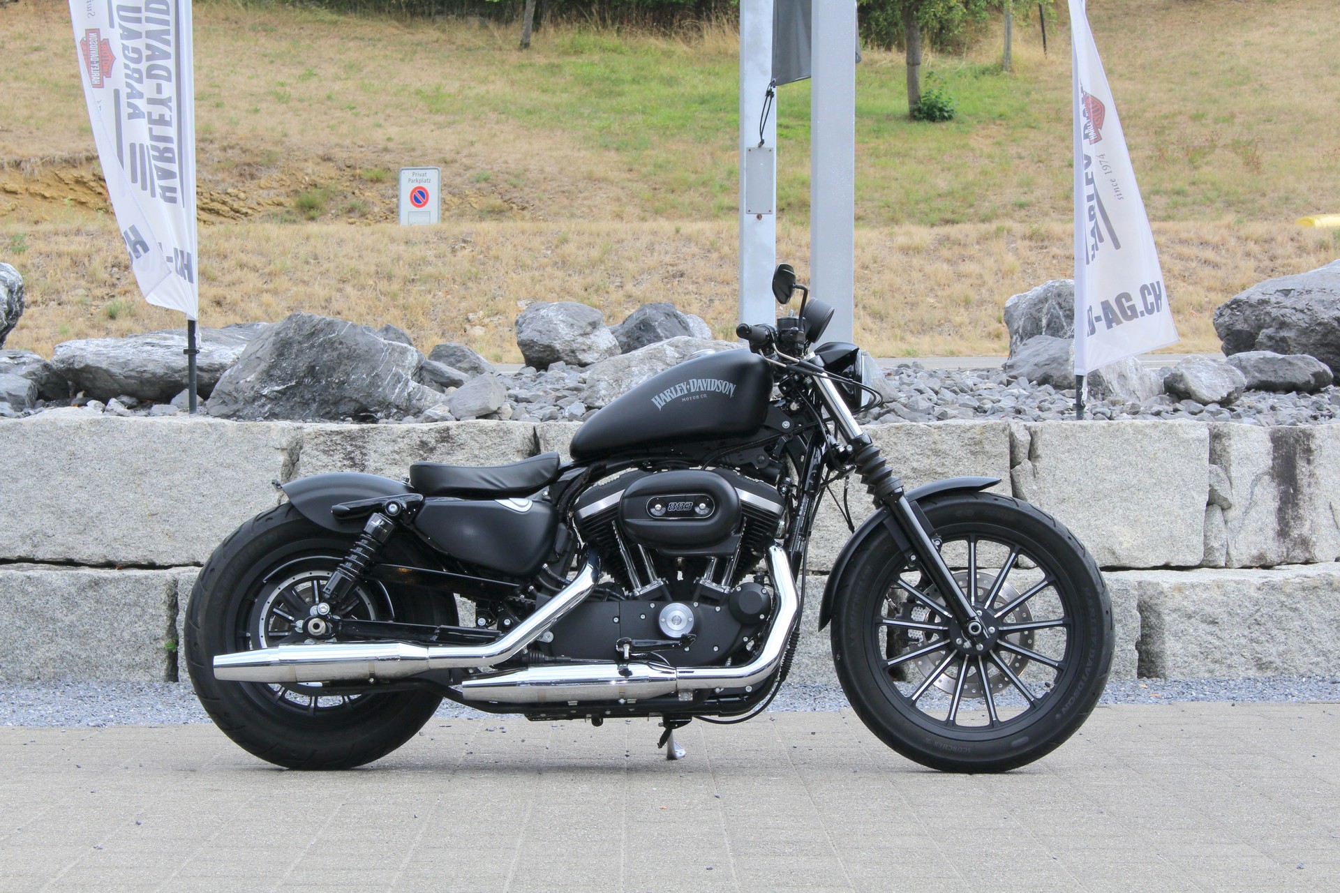 HARLEY-DAVIDSON XL 883 N Sportster Iron ABS-image-0
